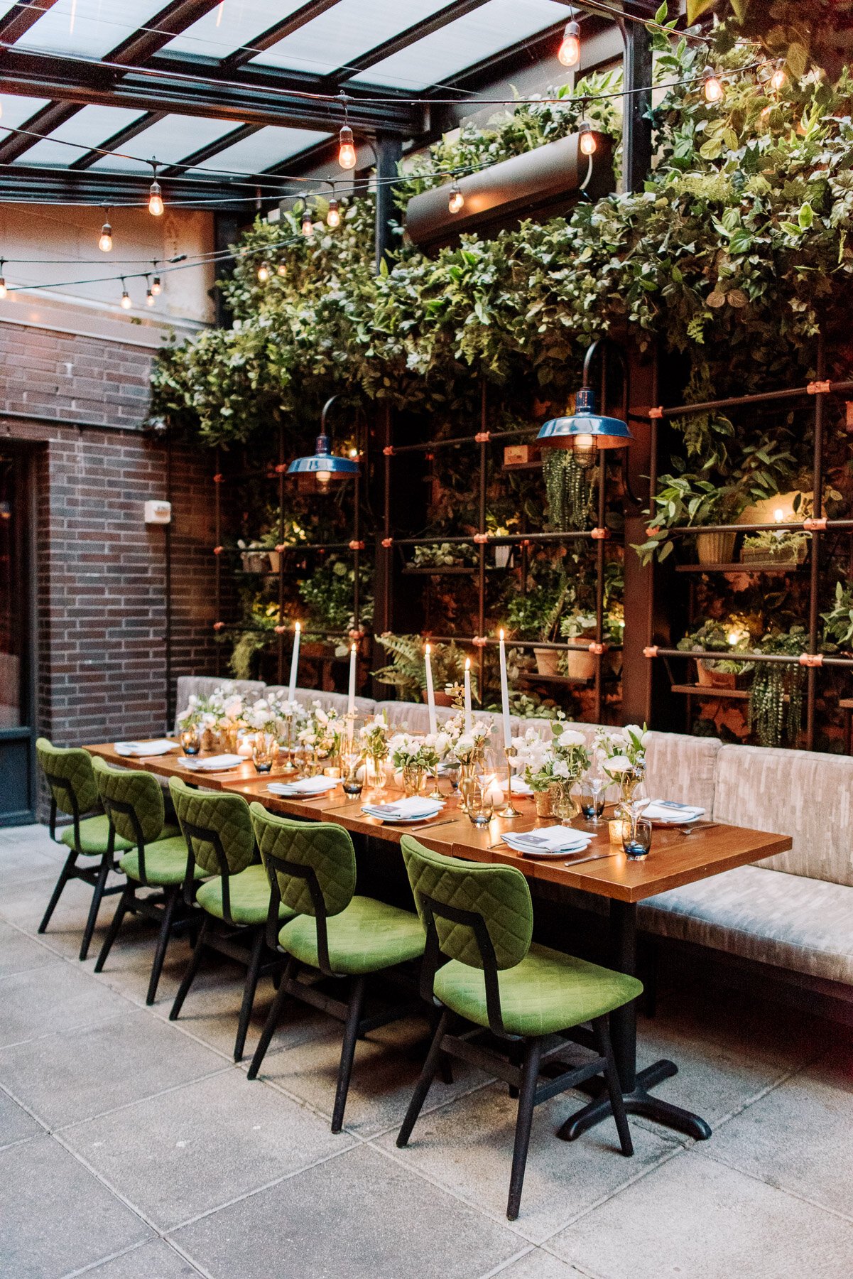 Cathedrale Restaurant wedding in NYC at the Moxy Hotel 