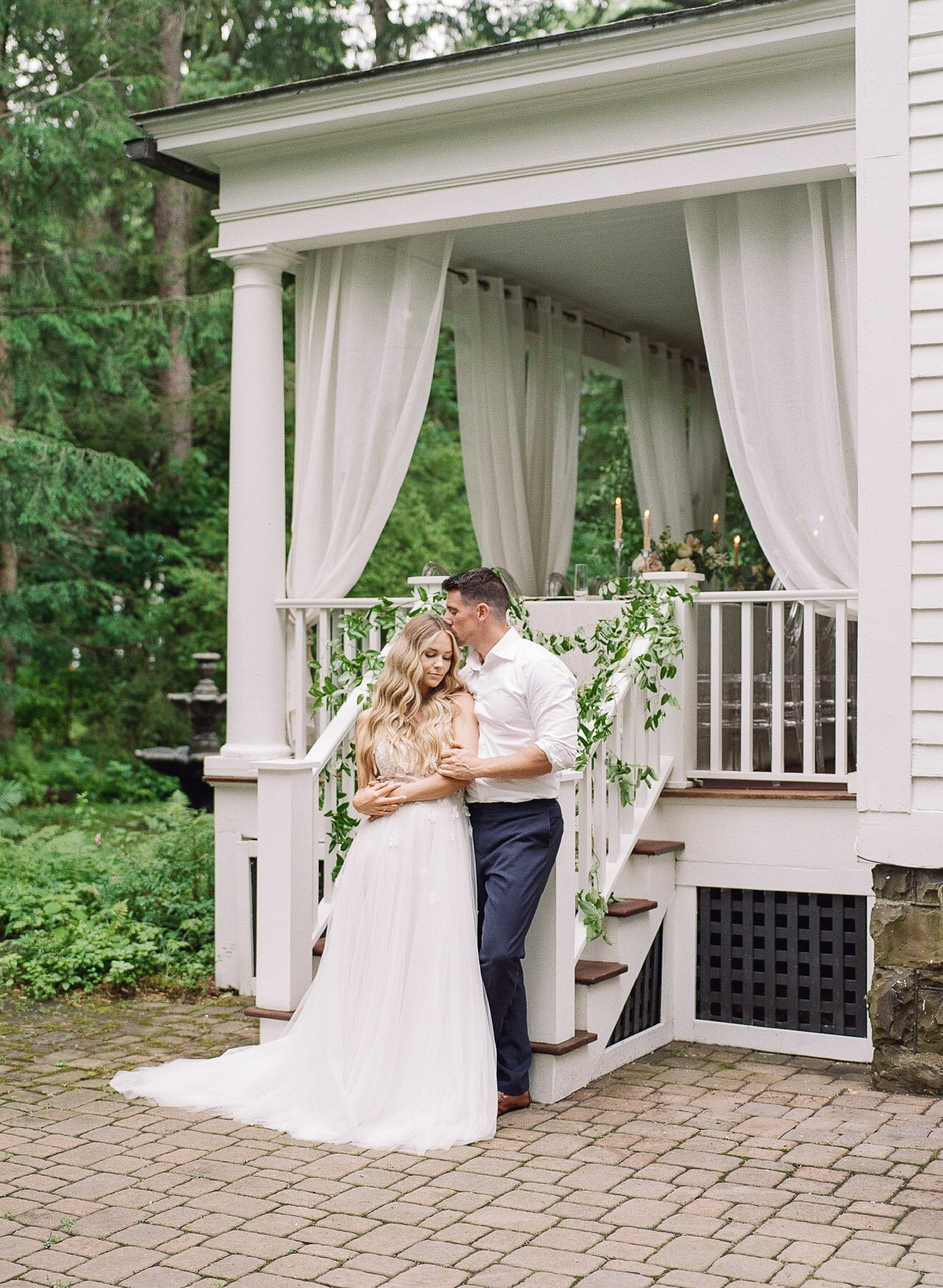 Kelly Strong Intimate Wedding in Upstate NY by Michelle Lange Photography - 49.JPG