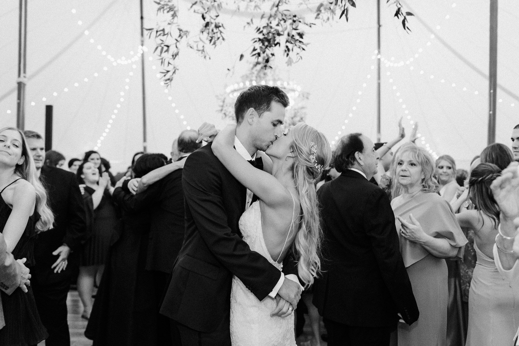 Private Island Upstate NY Wedding by Michelle Lange Photography-78.jpg