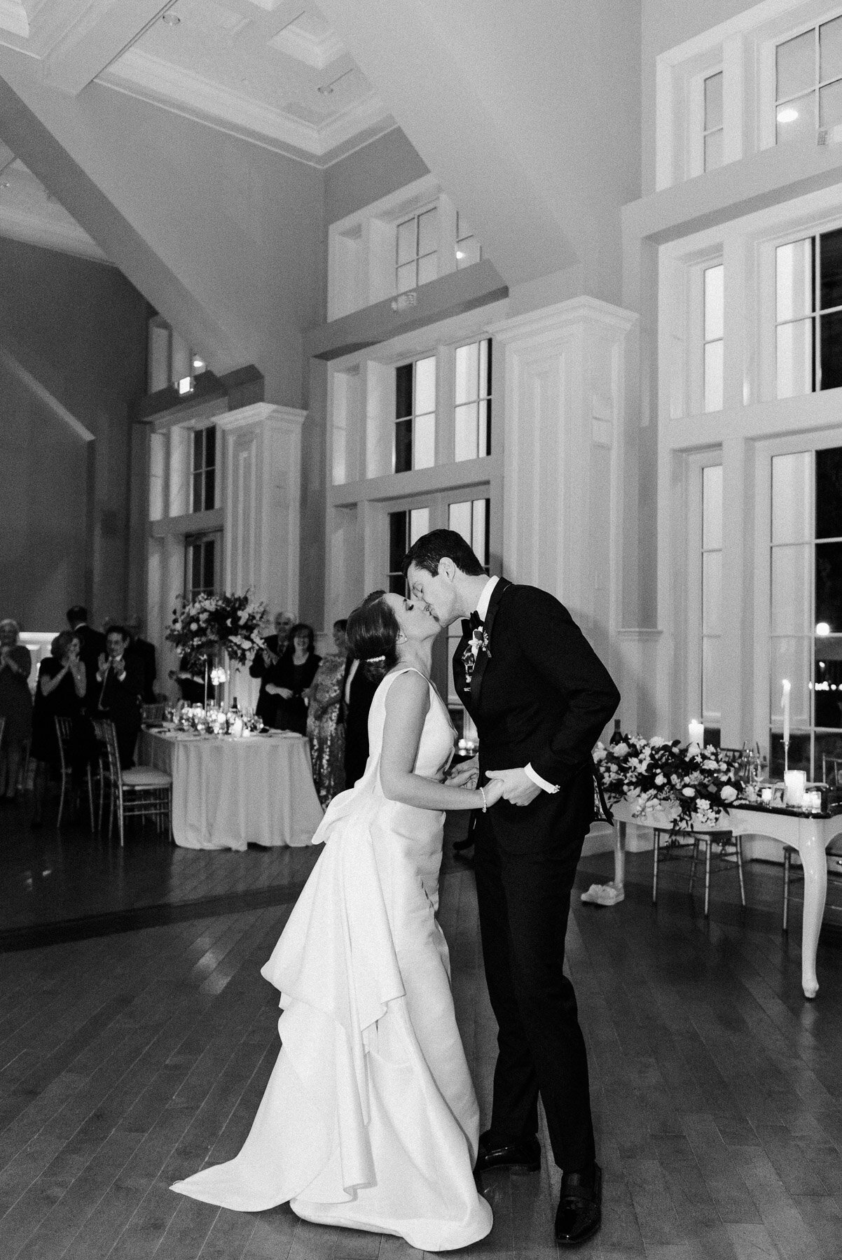 Ryland Inn Grand Ballroom Fall Wedding by Michelle Lange Photography-89.jpg
