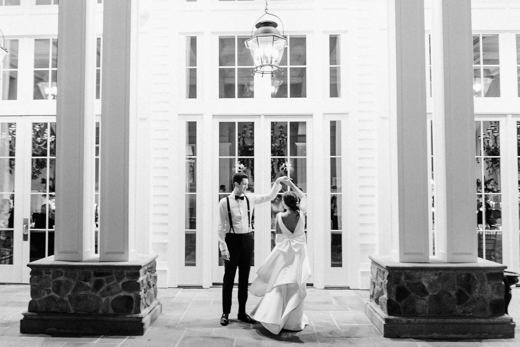 Ryland Inn Grand Ballroom Fall Wedding by Michelle Lange Photography-100.jpg