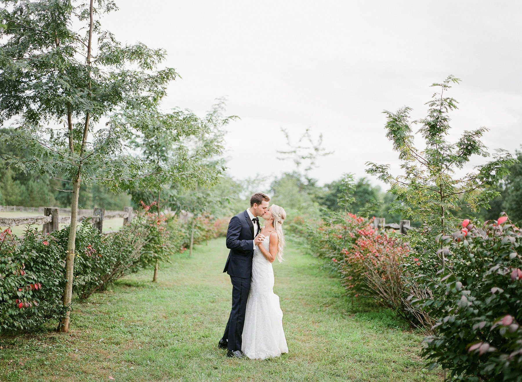 Private Island Upstate NY Wedding by Michelle Lange Photography-59.jpg