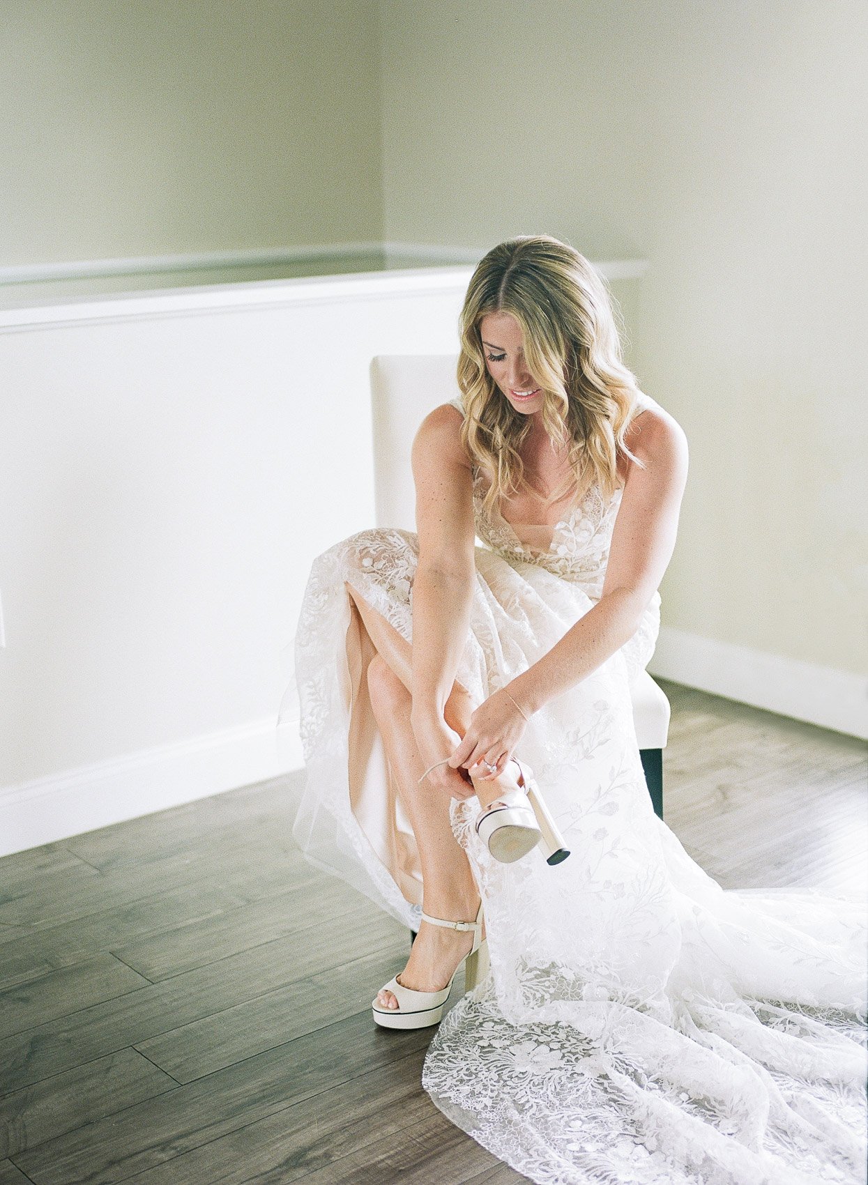 Bride at Pavillion Grand Hotel in Saratoga Springs