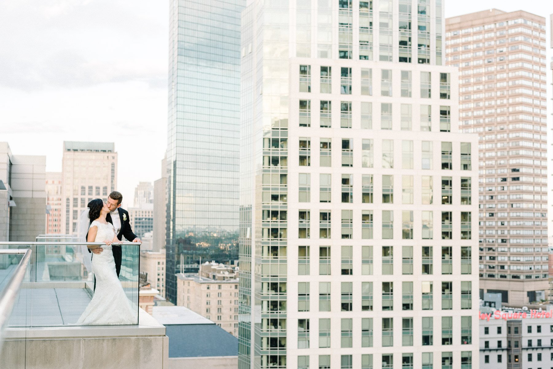 Rooftop wedding photos at Mandarin Oriental in Boston