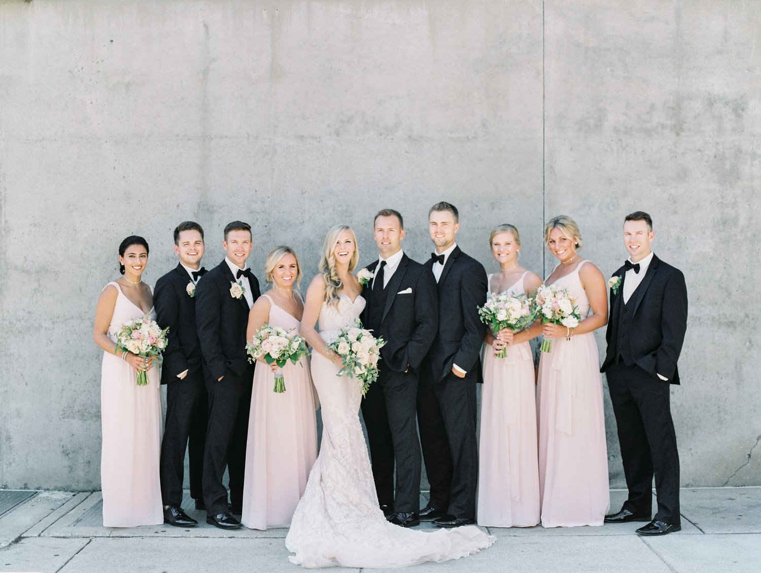 Grand Rapids Michigan Wedding by Michelle Lange Photography-23.jpg