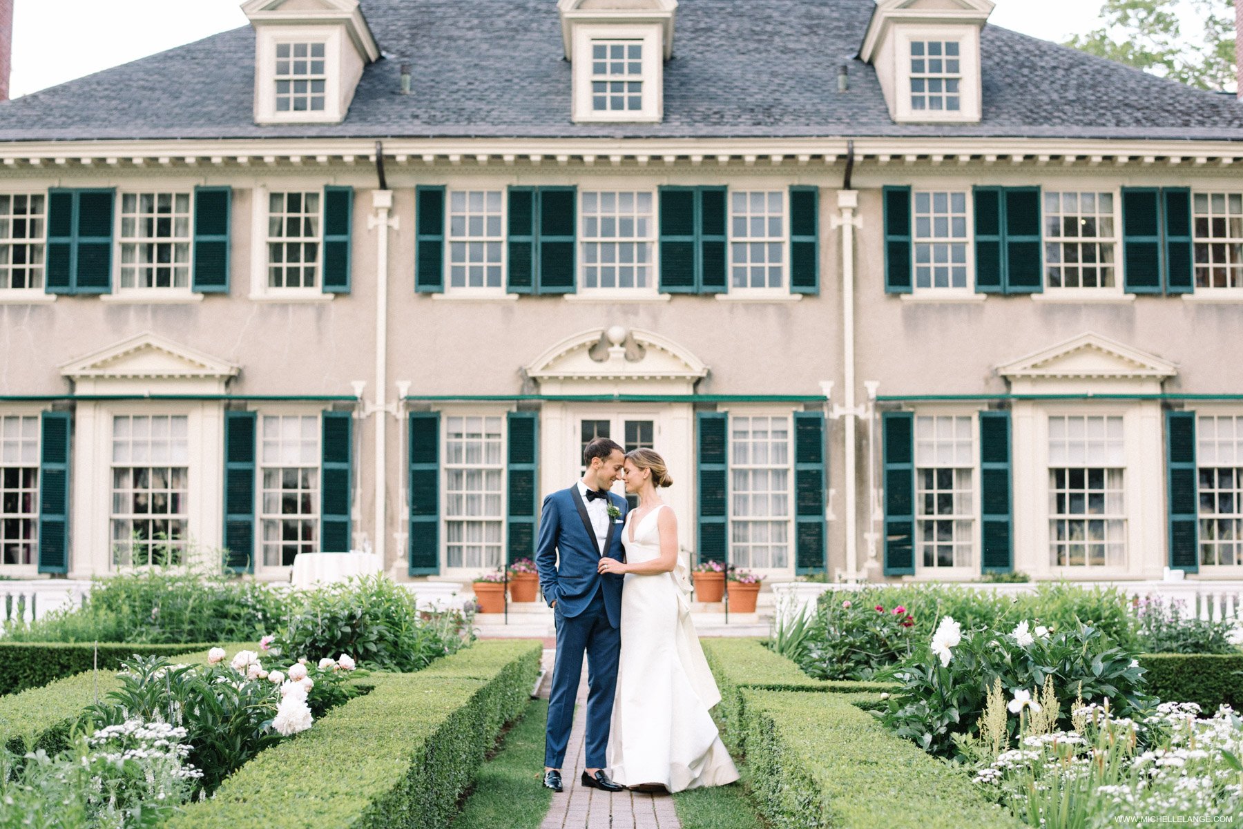 Hildene Estate Wedding Garden Photo in Manchester Vermont