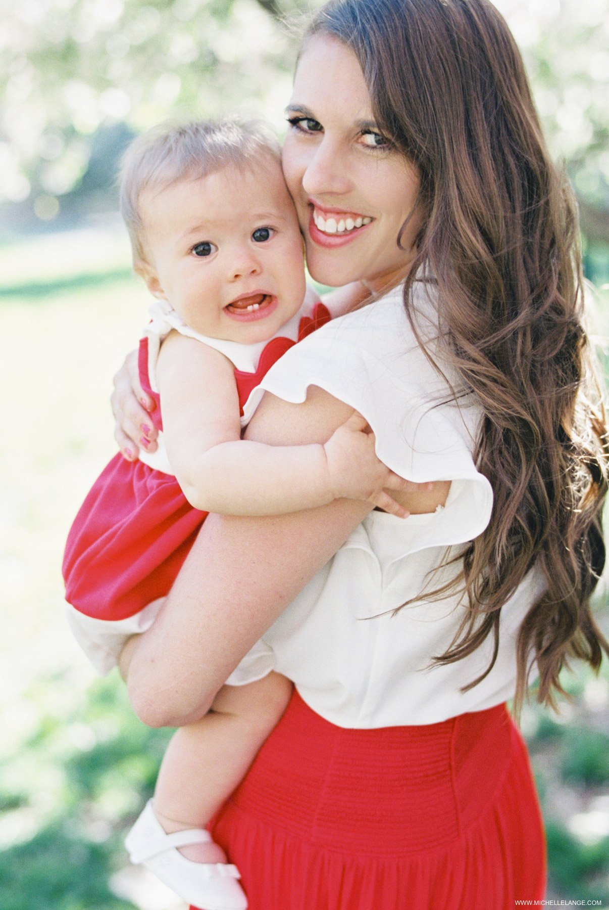 Newborn Fine Art Film Portraits by Michelle Lange Photography-6.jpg