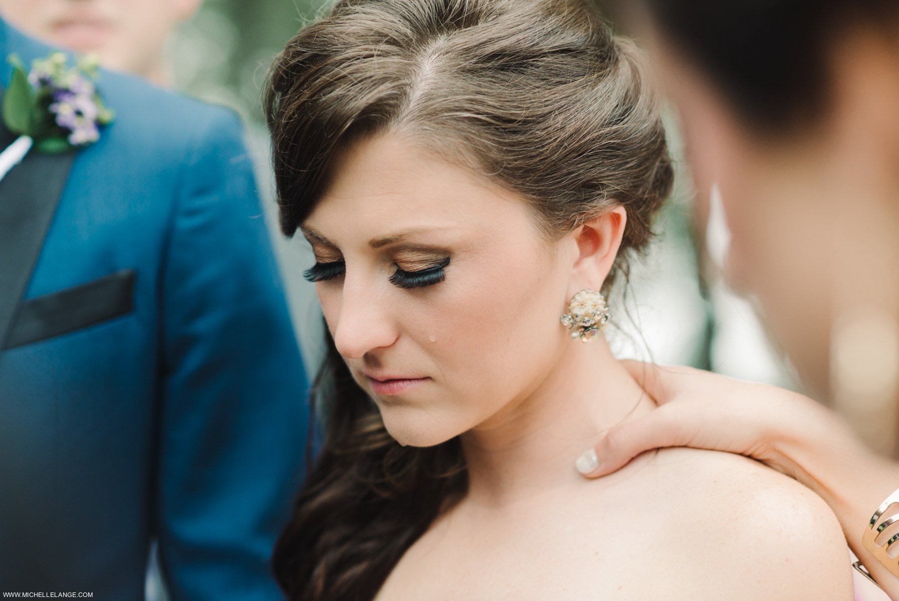 Prayer Circle Charleston Runnymede Plantation Wedding