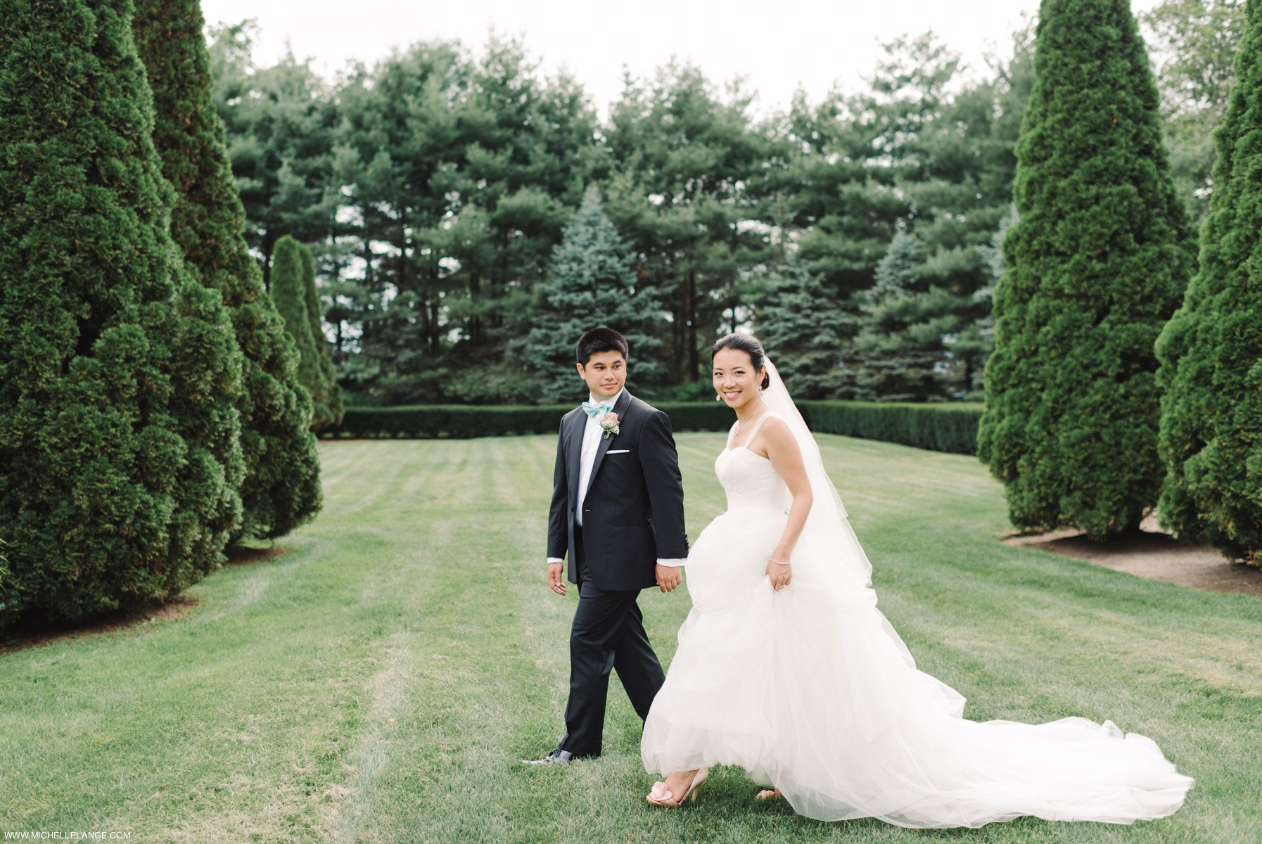 Bride and Groom in the Garden at The Carltun in New York Wedding Photographer