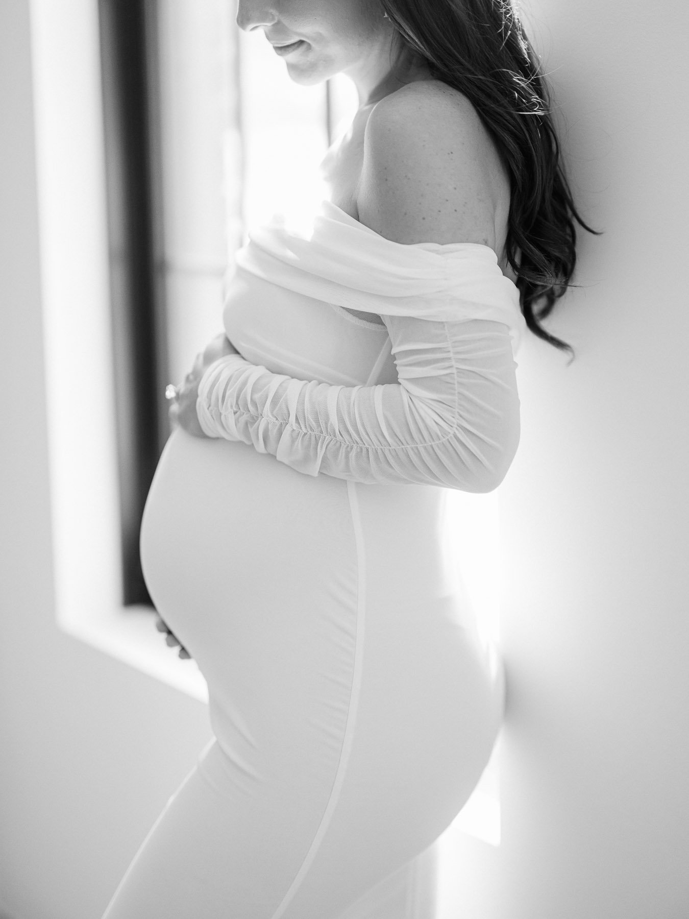 Simeone Maternity by Michelle Lange Photography-24.jpg