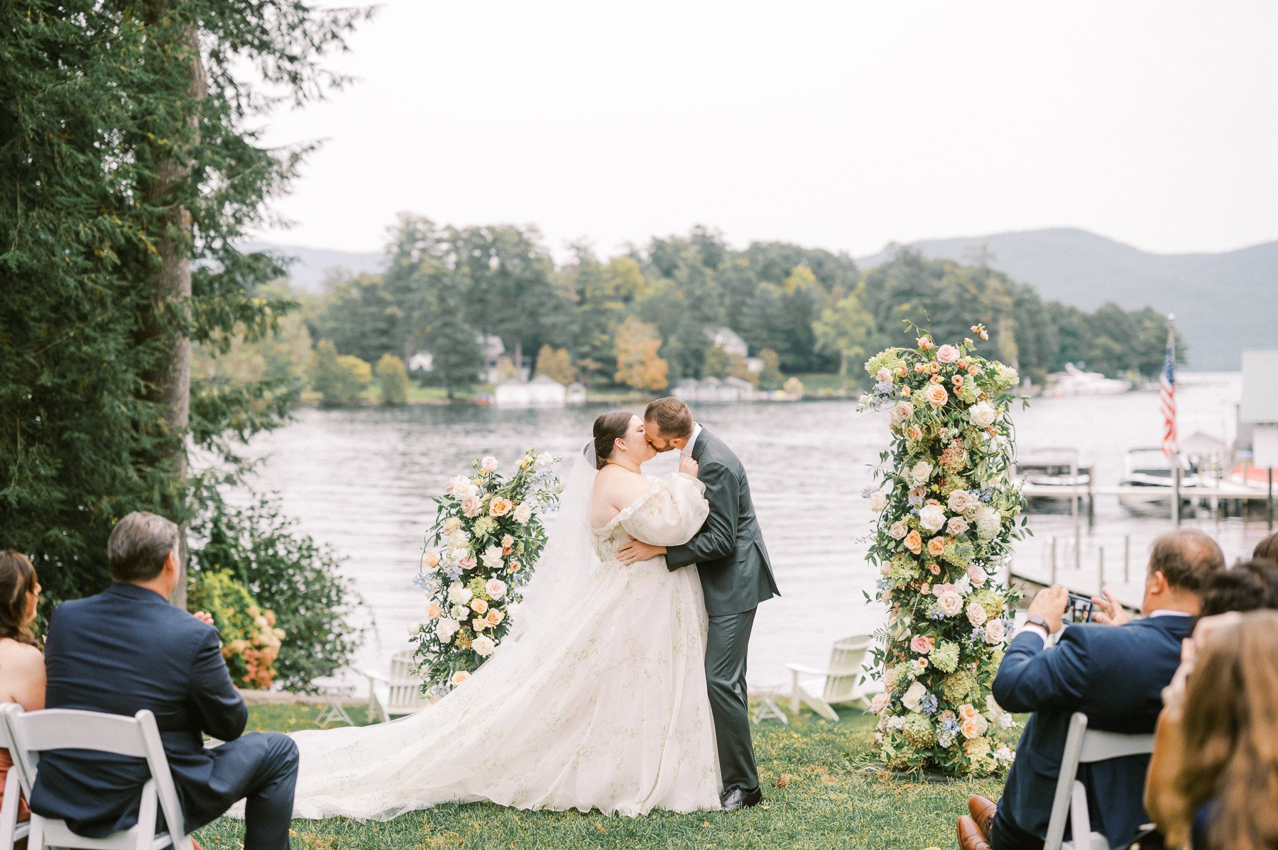 Chateau on the Lake Wedding by Michelle Lange Photography-53.jpg