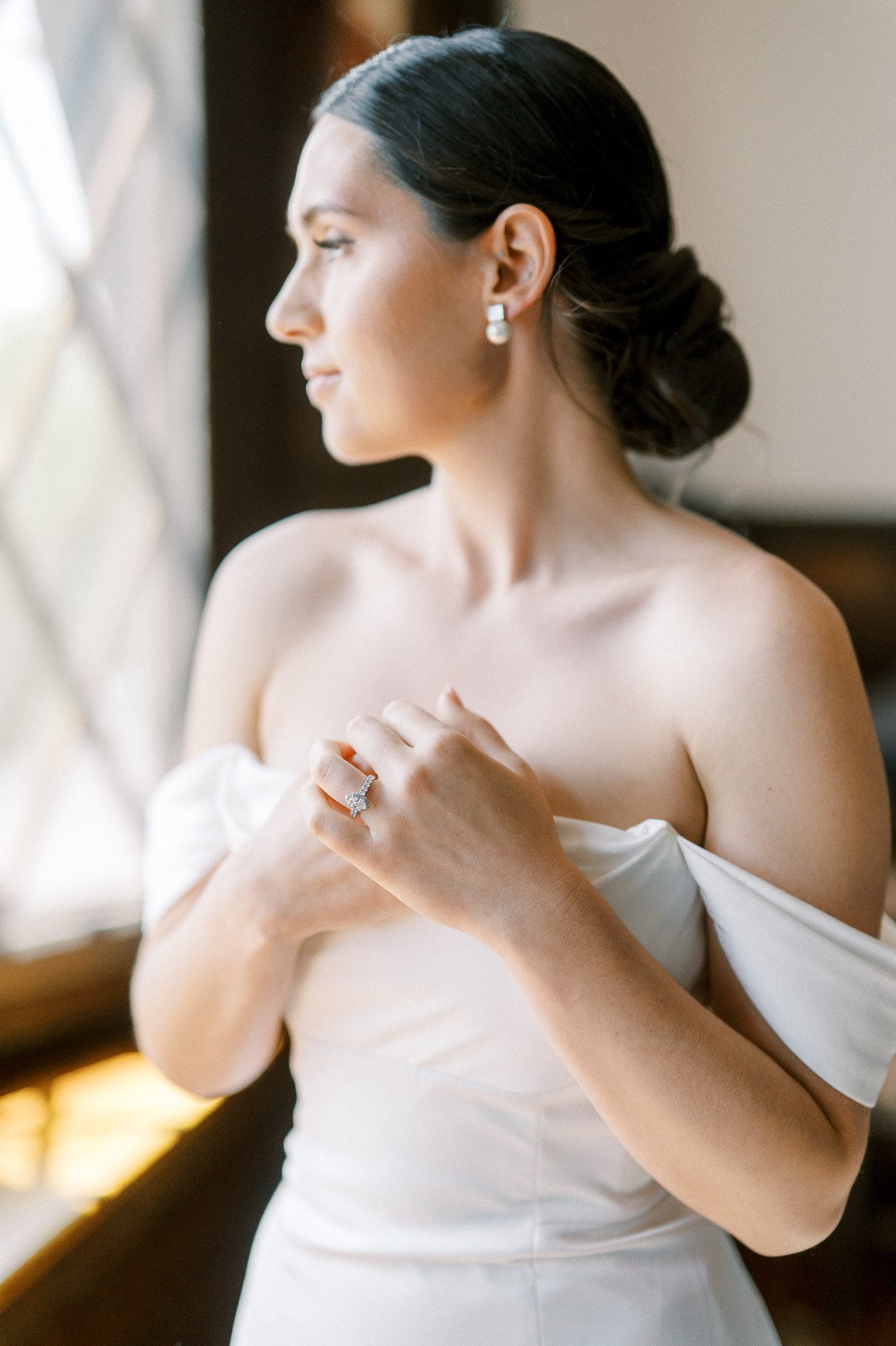 Ian and Erin Lake George Club Wedding by Michelle Lange Photography-7.jpg