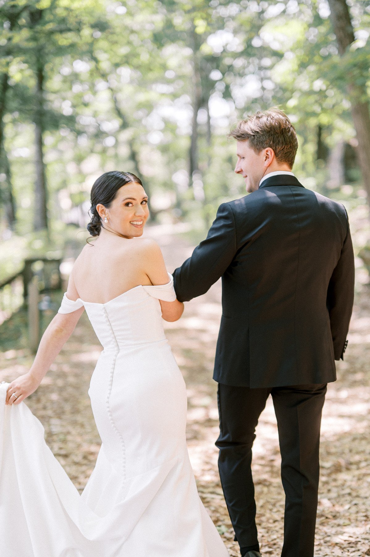 Ian and Erin Lake George Club Wedding by Michelle Lange Photography-36.jpg