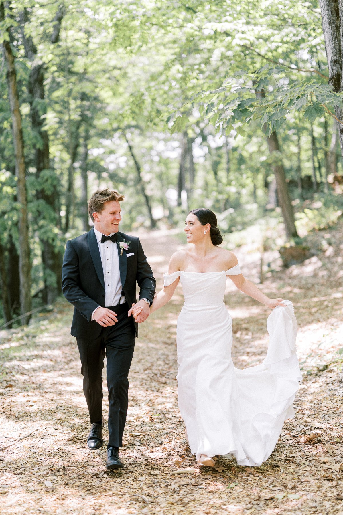 Ian and Erin Lake George Club Wedding by Michelle Lange Photography-38.jpg