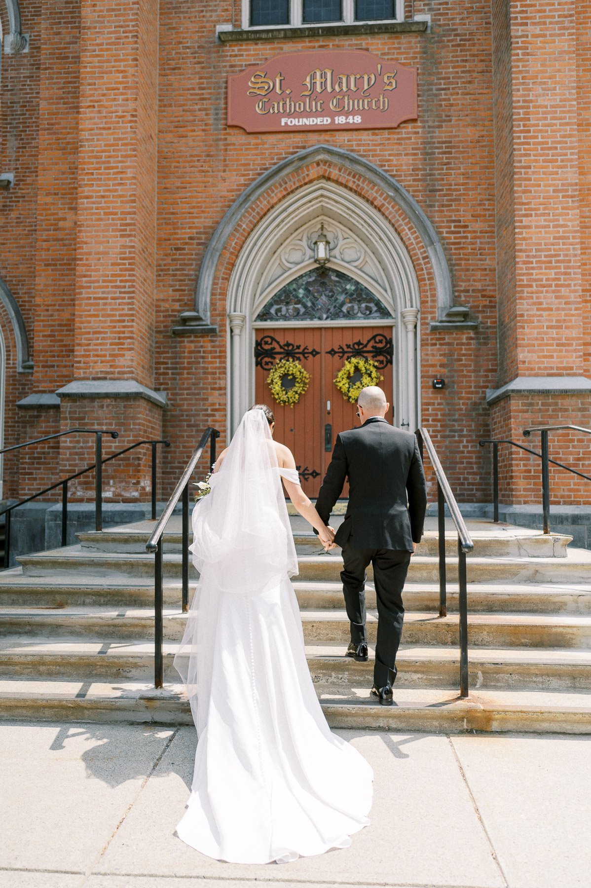 Ian and Erin Lake George Club Wedding by Michelle Lange Photography-69.jpg