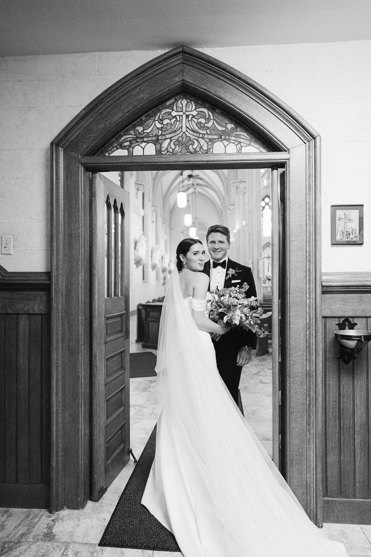 Ian and Erin Lake George Club Wedding by Michelle Lange Photography-81.jpg