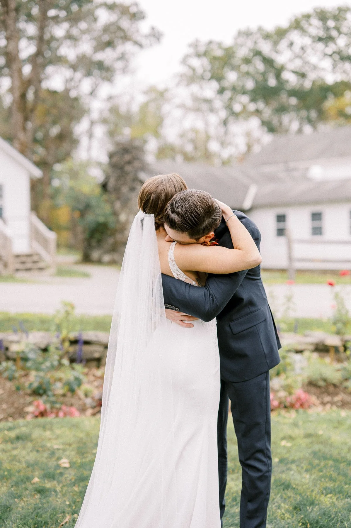 Sail Wedding at Ted Baker Jacob's Pillow Michelle Lange Photography-32.jpg