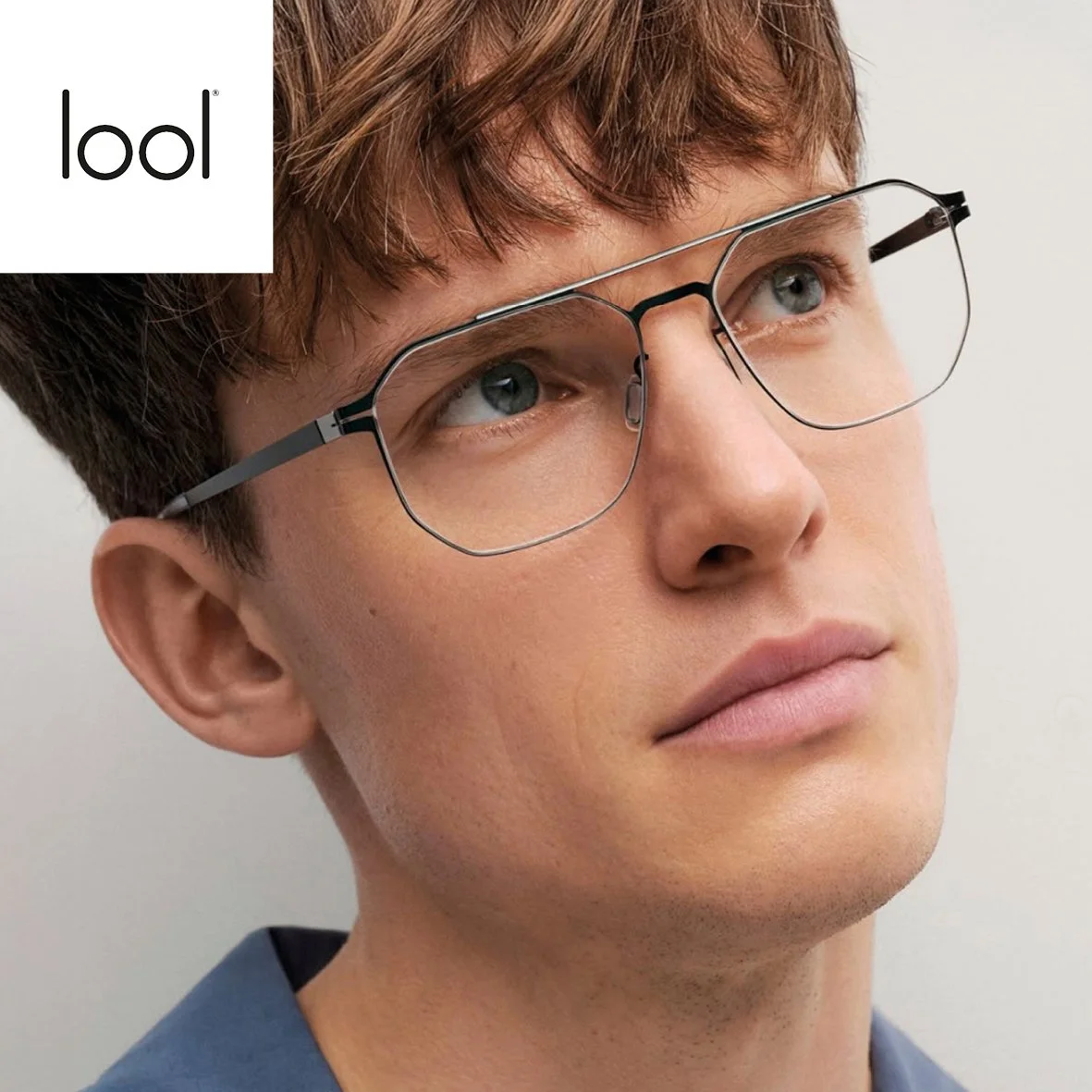 4g de technologie et des charnières sans vis pour une longue durée de vie. Un design inoxydable et un confort incomparable. 