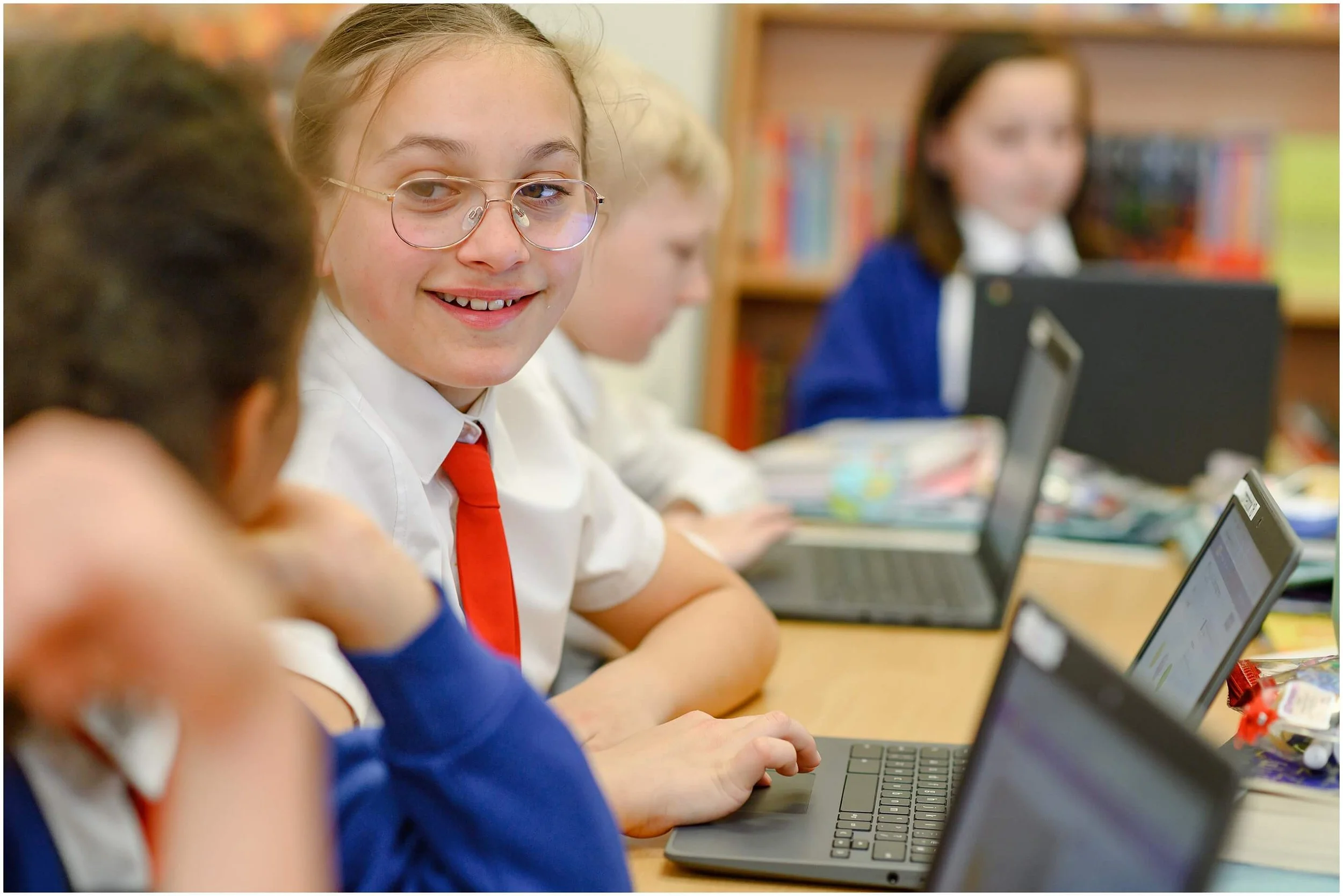 school-photographer-manchester-mick-cookson-holy-cross-all-saints-website-63.jpg