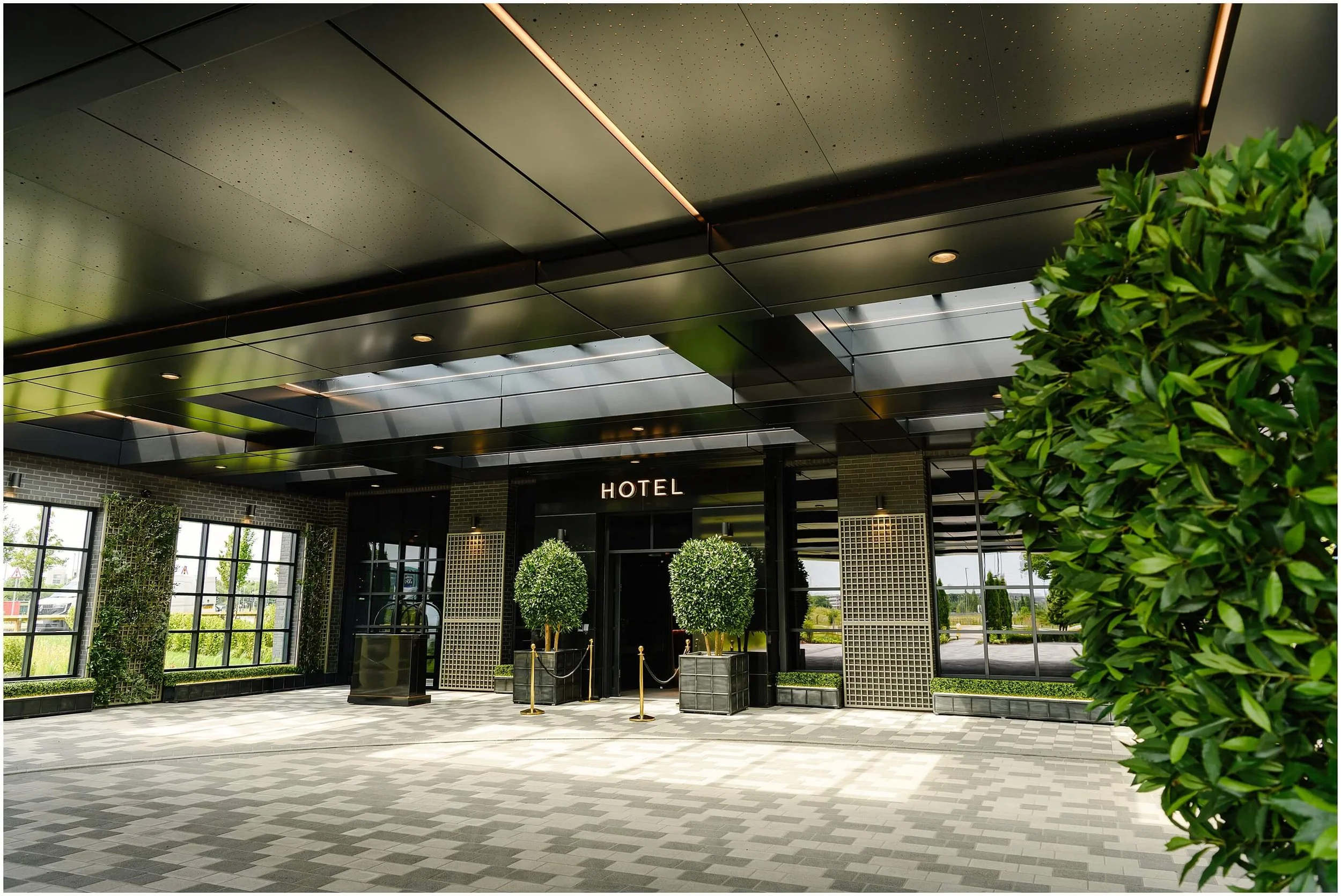 dakota-hotel-manchester-photoshoot-mick-cookson-photography-02.jpg