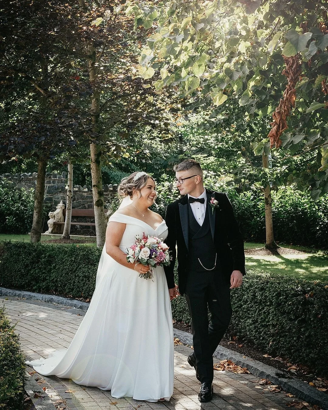 ✨ REAL BRIDE ALERT! ✨ 

How gorgeous does our Divinity bride Beth and her husband Nathan look on their wedding day?! 😍 

From the moment you walked in, we just knew your day would be as incredible as you are! 💫 Beth, being a part of your bridal jou