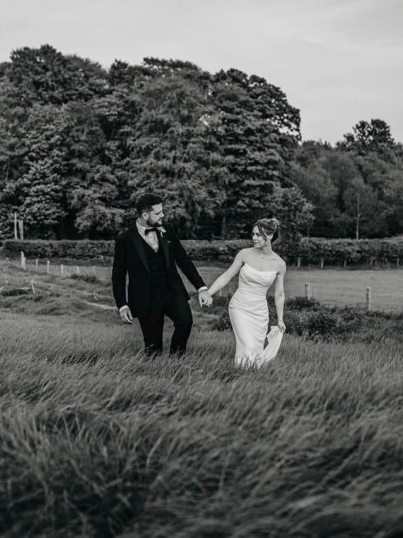 The stunning Emma 🤍✨

Our beautiful bride looked absolutely incredible in her Esmarie gown! From the moment she stepped into the boutique, we just knew this was her dress!

Emma, we loved helping you find your dream gown and being part of your brida