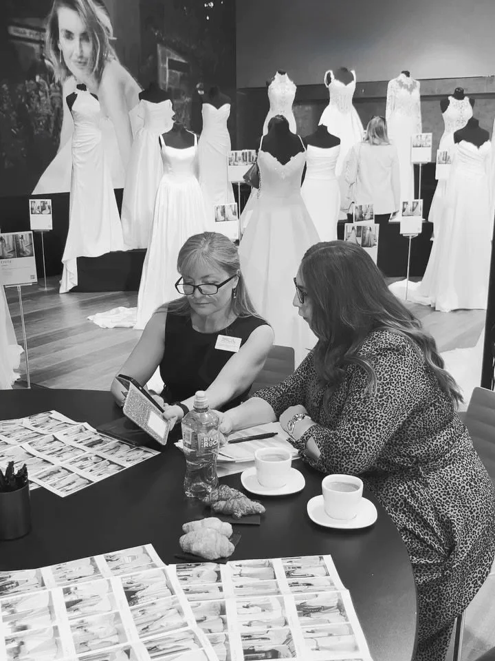 We&rsquo;re away buying your future wedding dress 🤍✨

Having the best time at Barcelona Bridal Fashion Week&hellip; seeing everything up close, spotting the trends, and handpicking the dresses we just know you&rsquo;re going to fall in love with!! 
