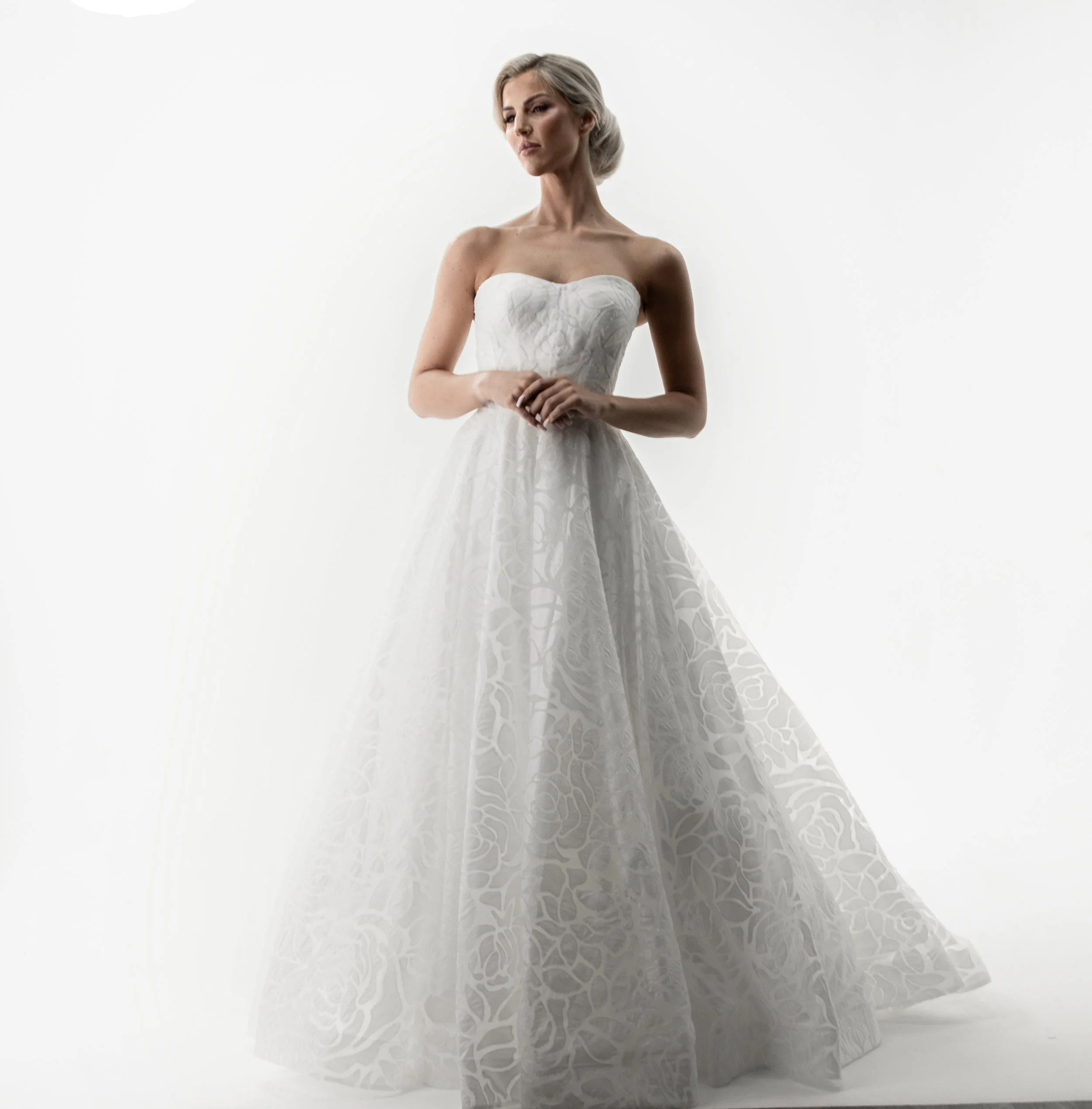 Giles Turner Bridal White 252470.jpeg