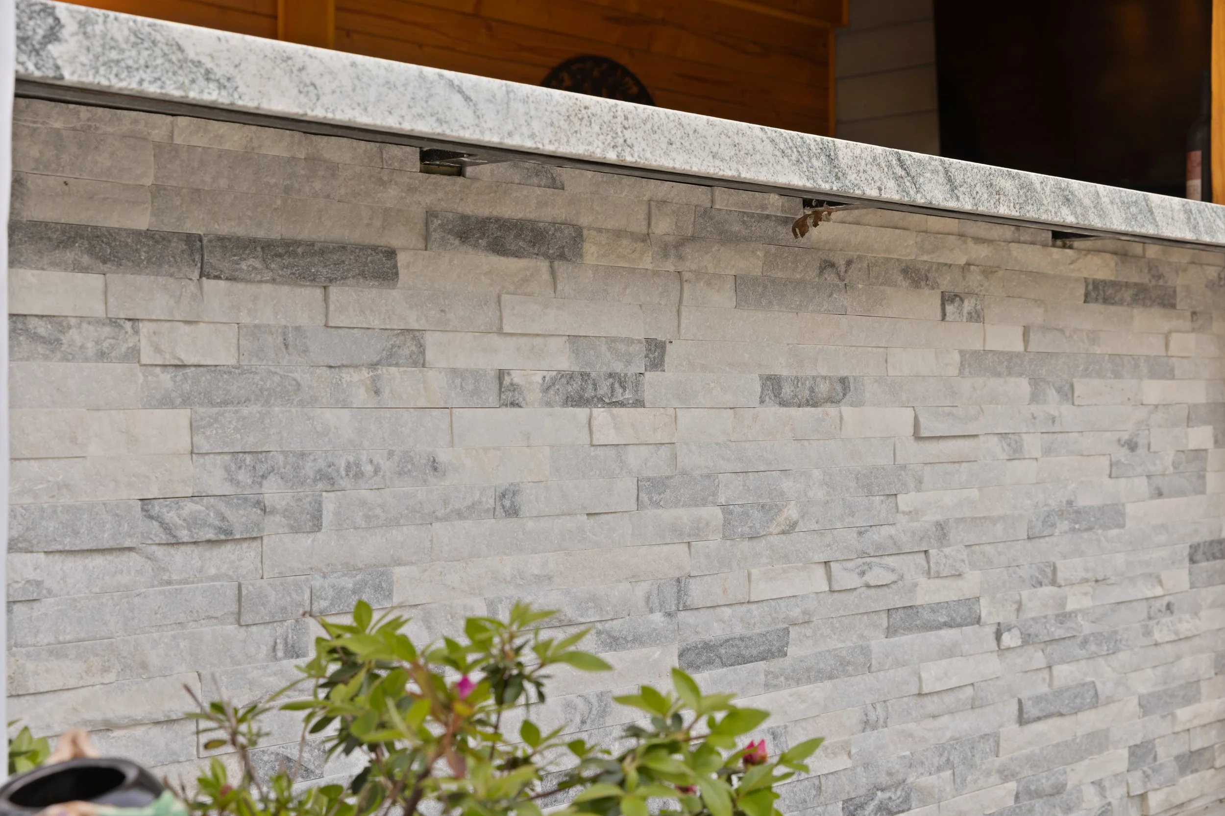 1132 58th St_Outdoor Kitchen_13.jpg