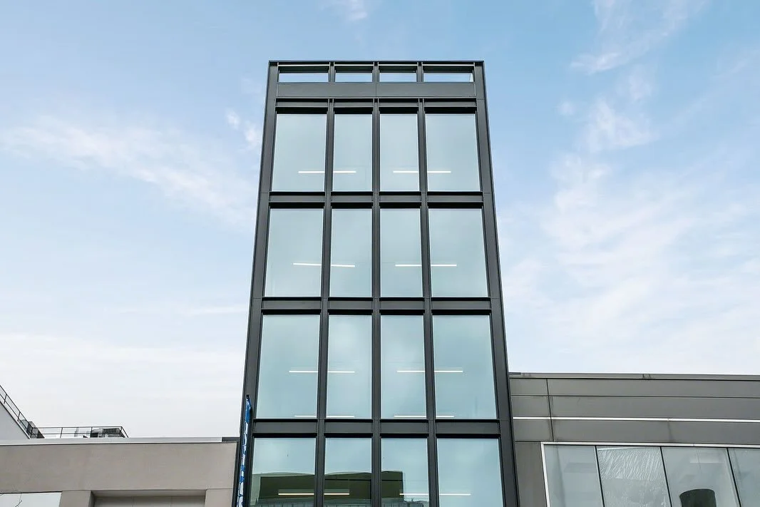 108 Delancey Street | Lower Easte Side
Delivered | Q3.2020
Architect | @marinarchitects 
Developer | @smaequities 

Completed in July 2020, this 17,000 sq. ft., 6-story vertical extension involved a full gut renovation with 5 full-floor offices and 1