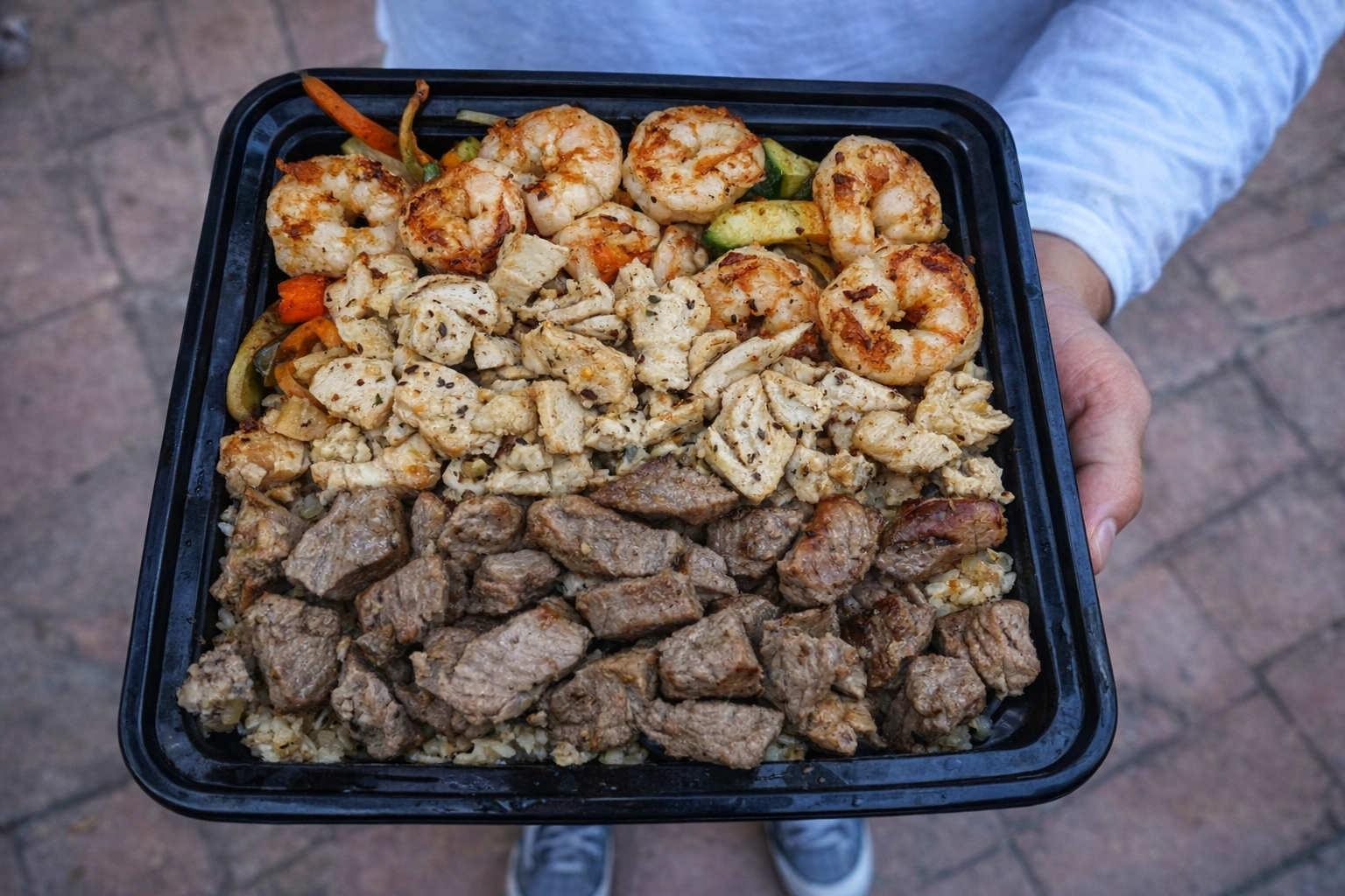 Beef and Shrimps in Tacos El Paisa's menu in San José del Cabo, Mexico.