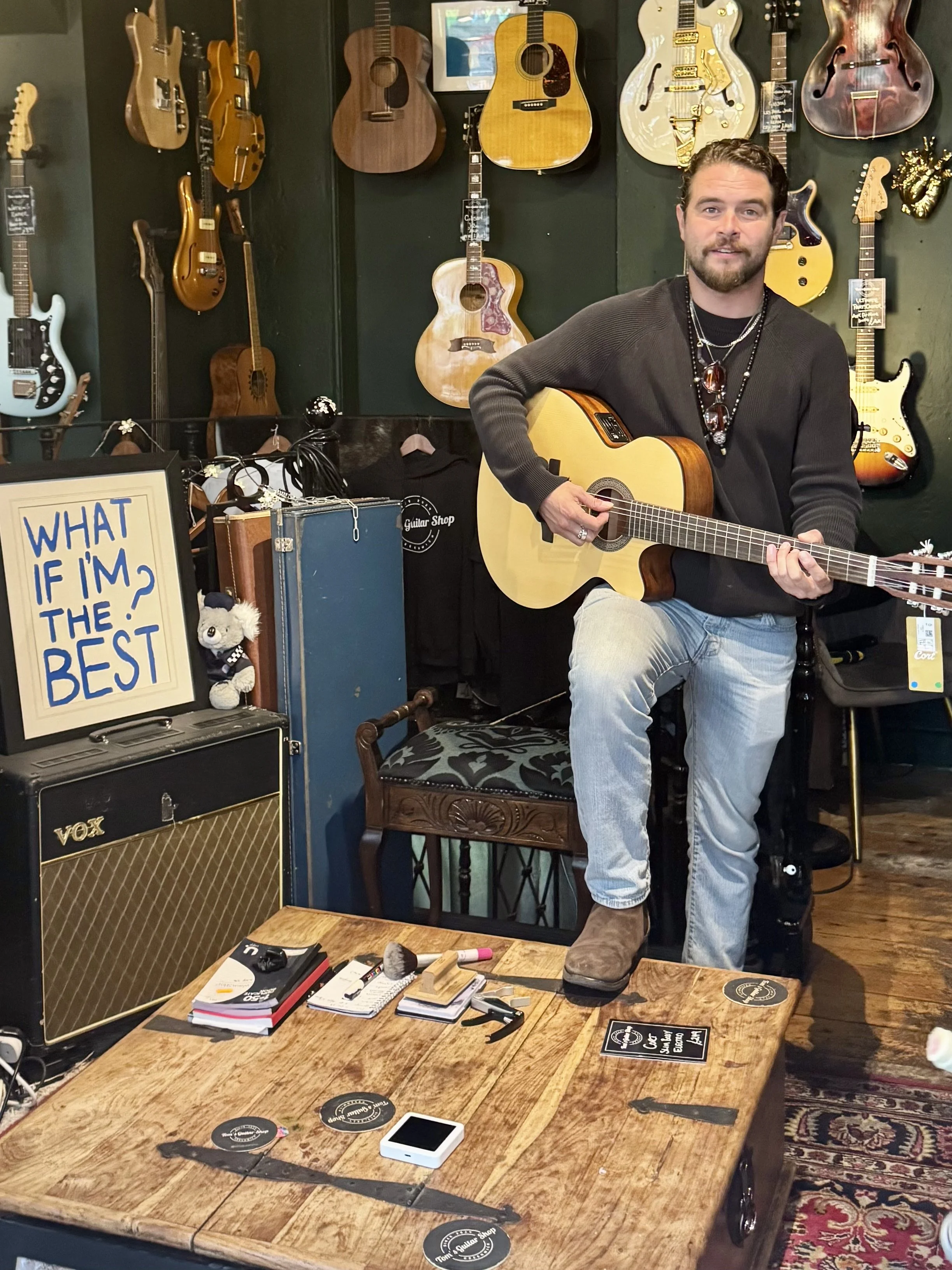Tom’s Guitar Shop