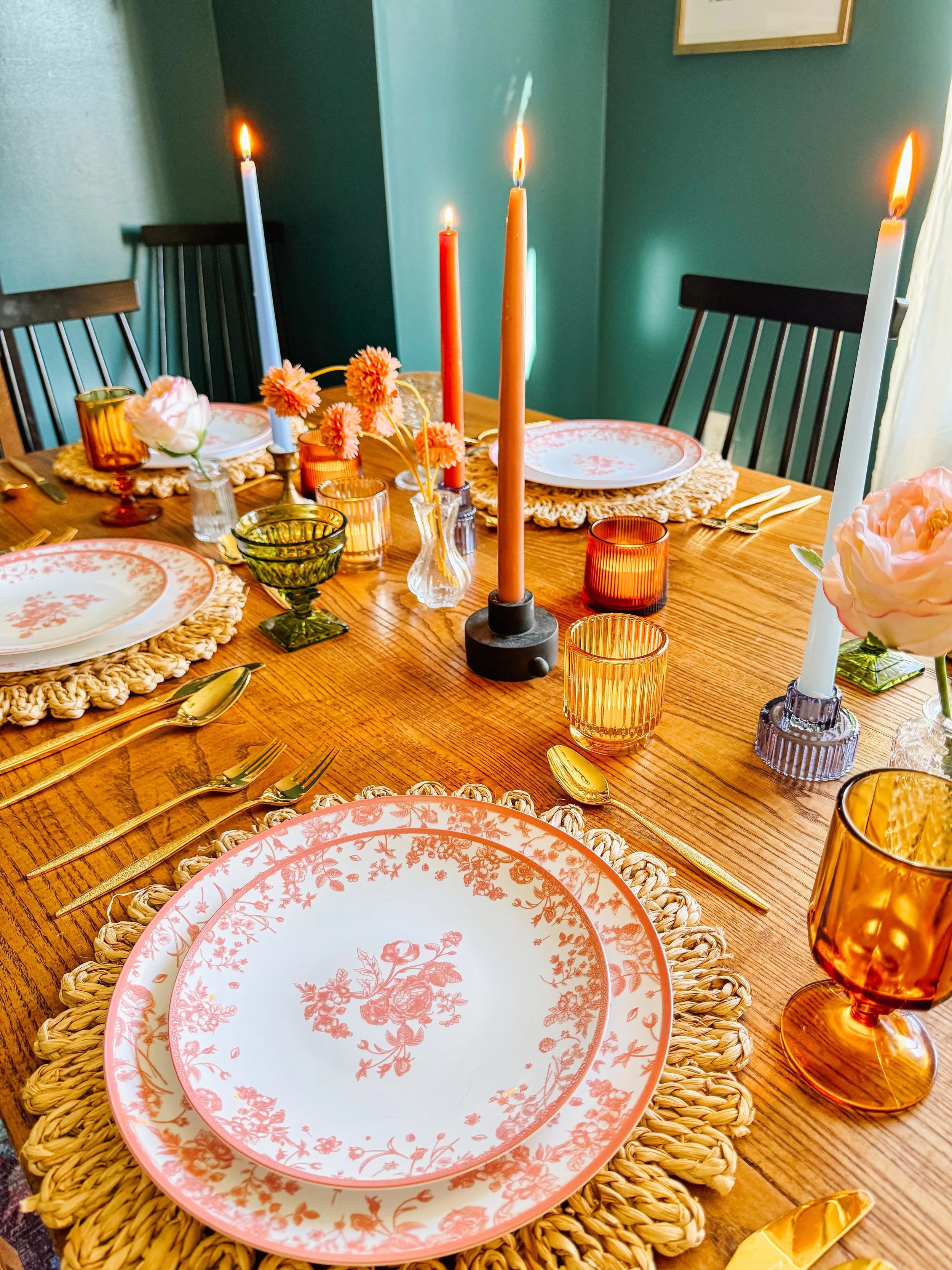 A Fun and Colorful Thanksgiving Table Setting