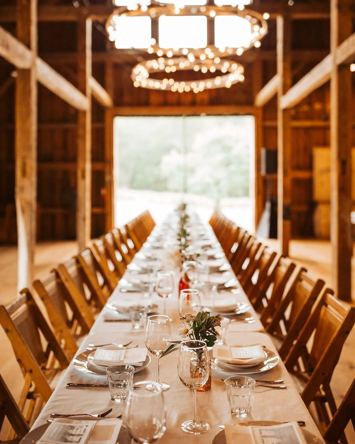 Wanderwood Dinner Table_June 19 Dinner_Photo by Katie Arnold Photography_Courtesy of Wanderwood.JPEG