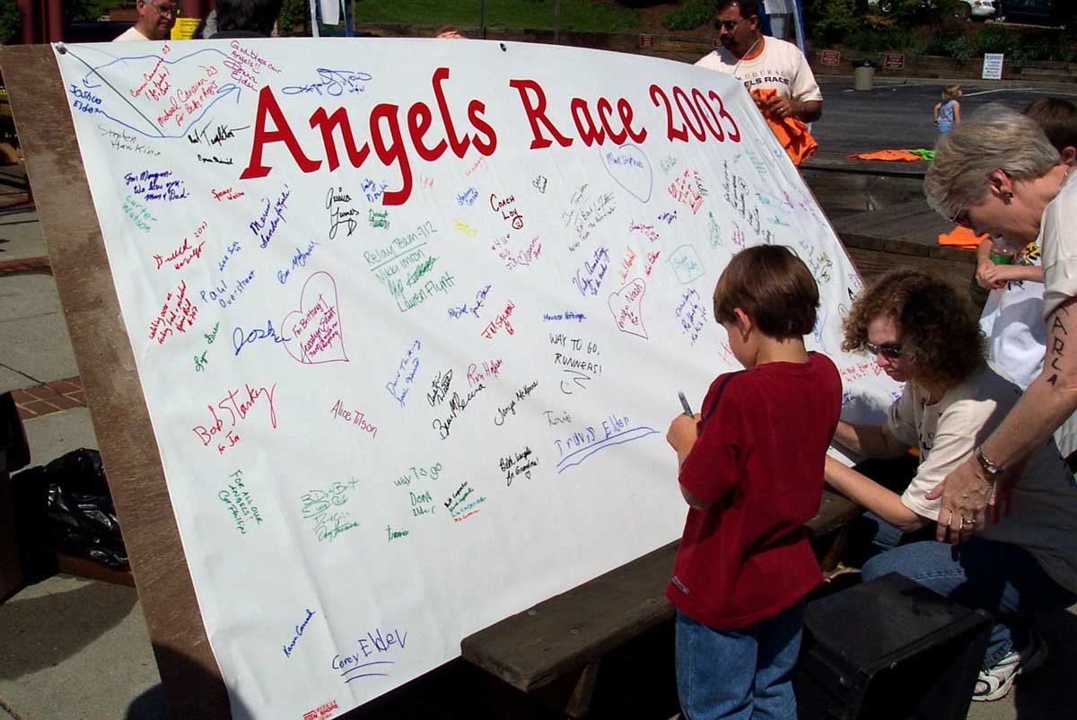 Angels-Race-VA-2003_Image11.jpg