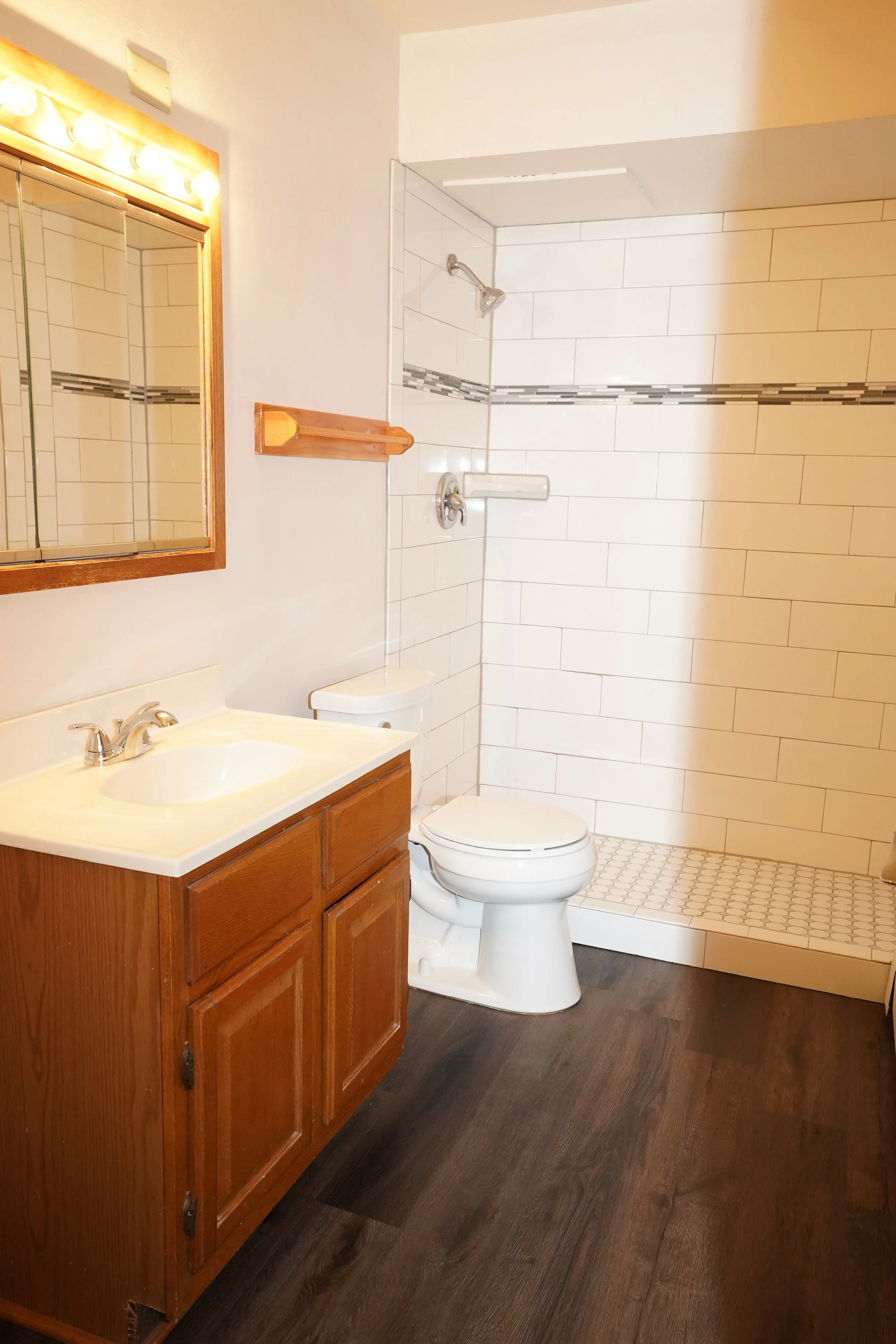 104 Move-in 5-1-25 Bathroom (21).JPG