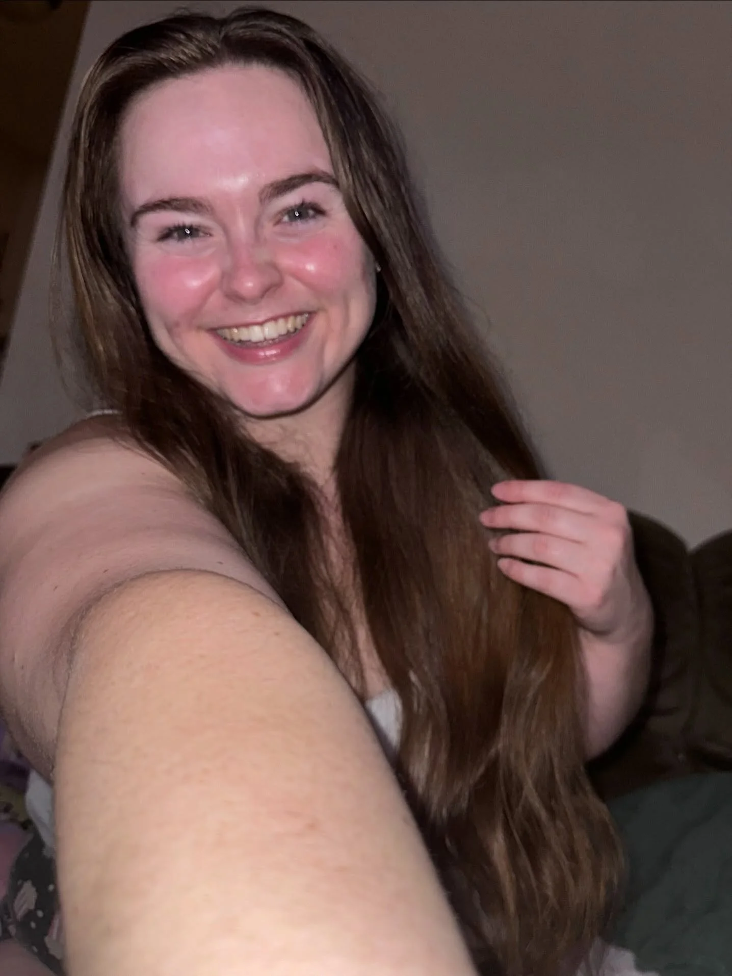 A commemoration of long hair🫶💁&zwj;♀️🍂💇&zwj;♀️

#haircut #hairtransformation #hairtransition