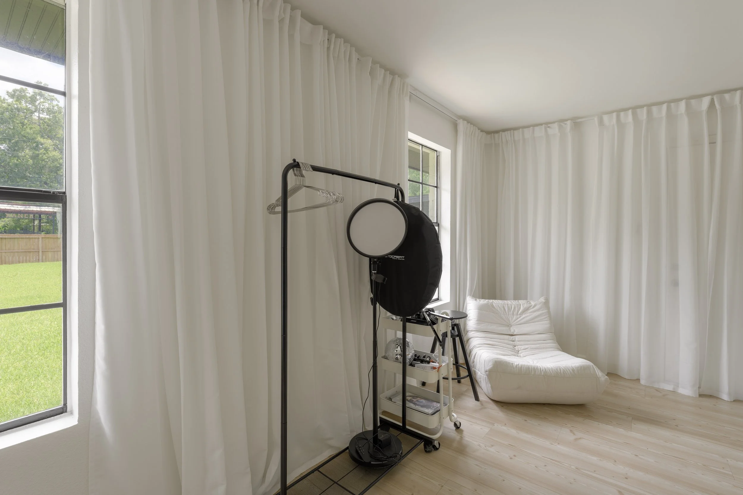 8-Makai Creative Studios-10.jpg