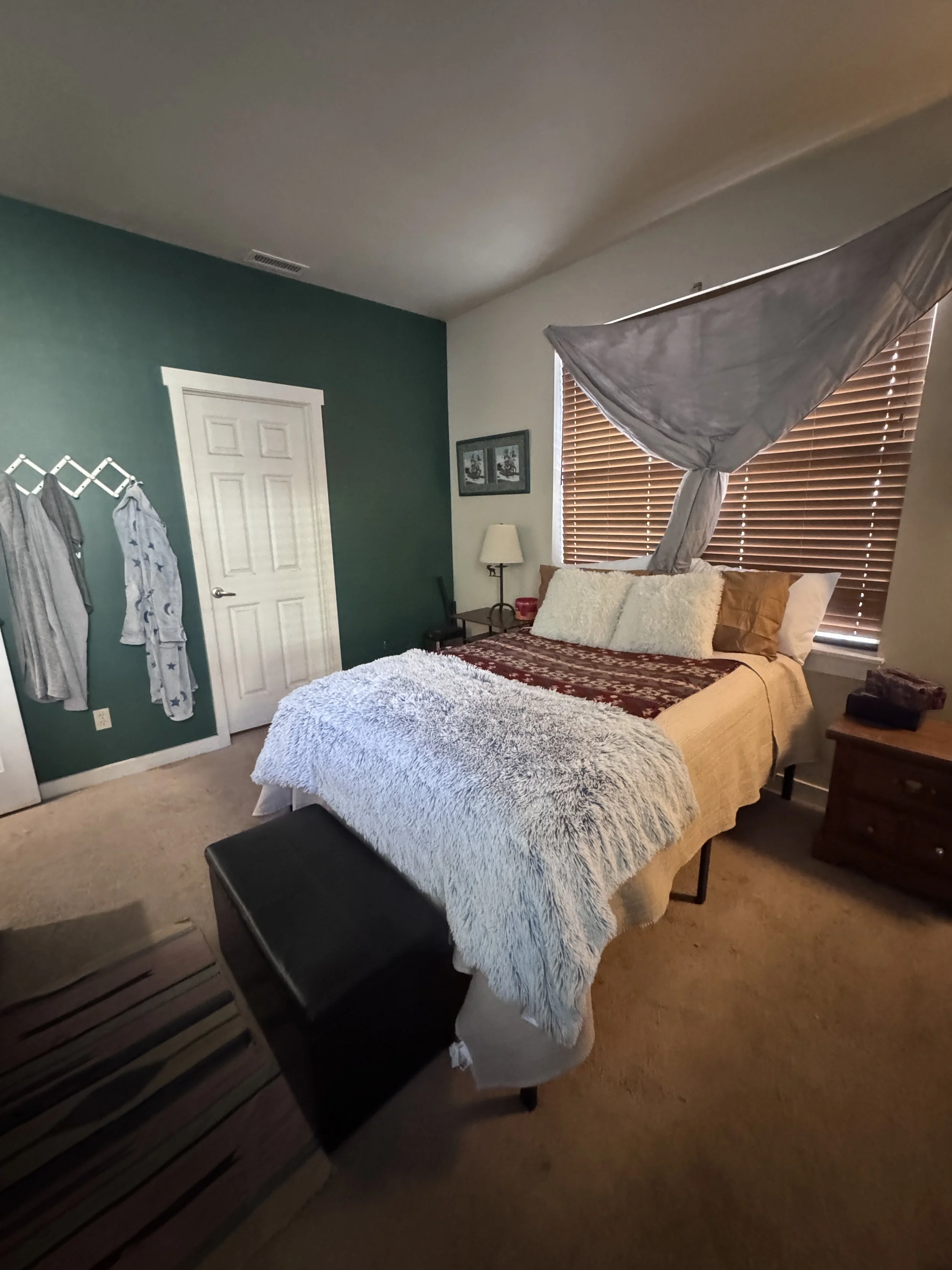 04 Bedroom One 02.jpg