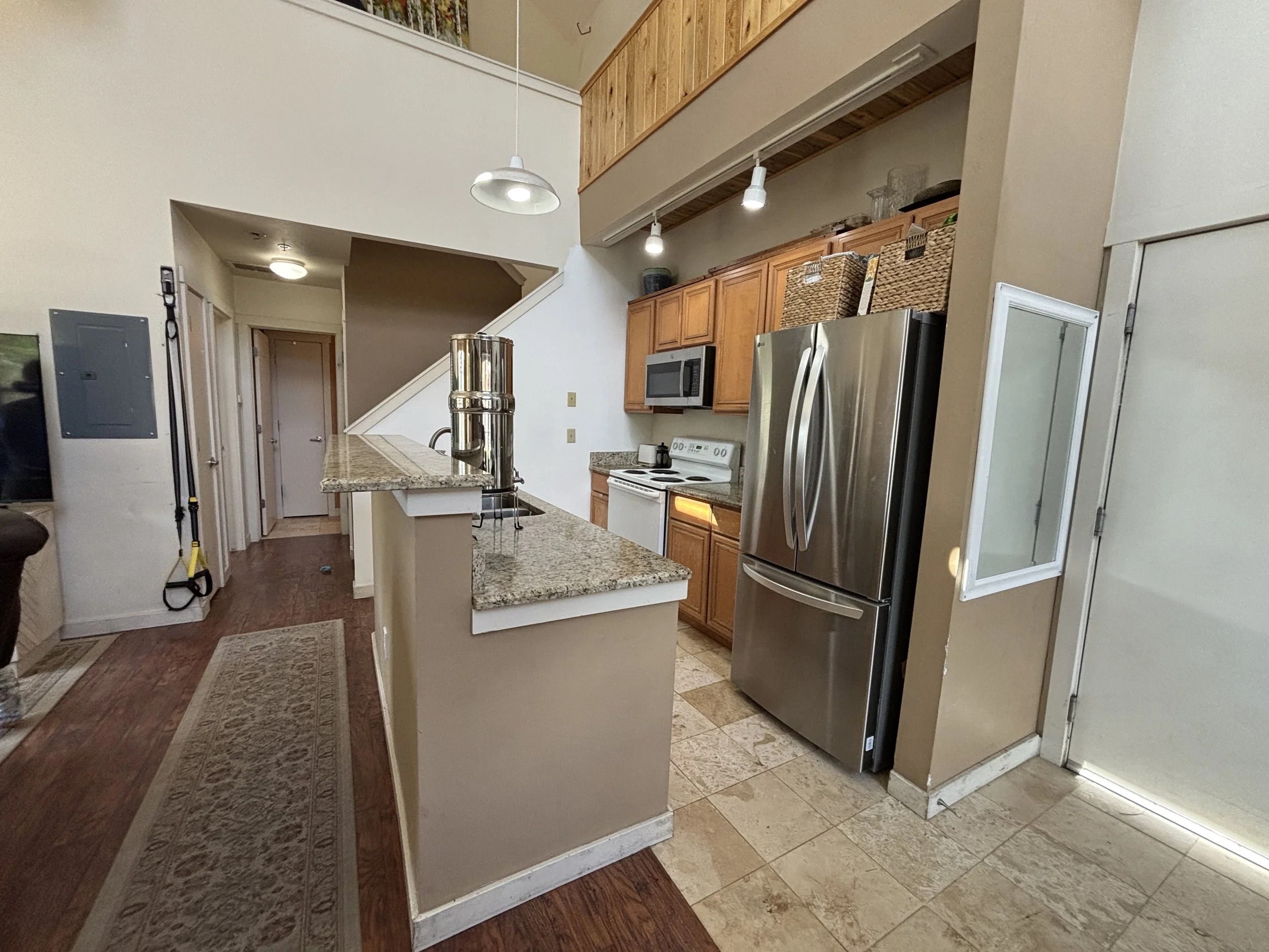 02 Kitchen 01.JPG