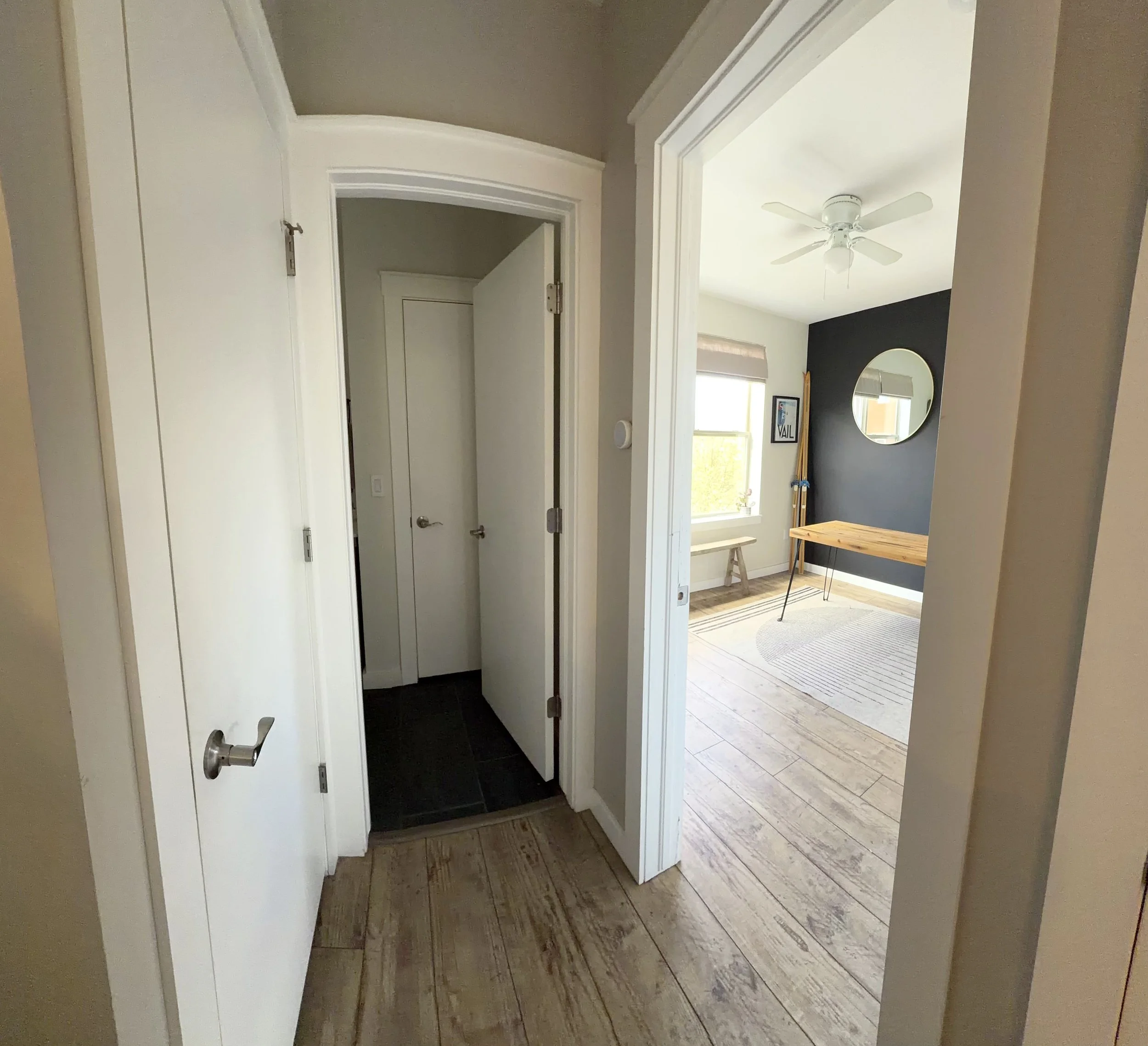 04 Hallway 03.jpg