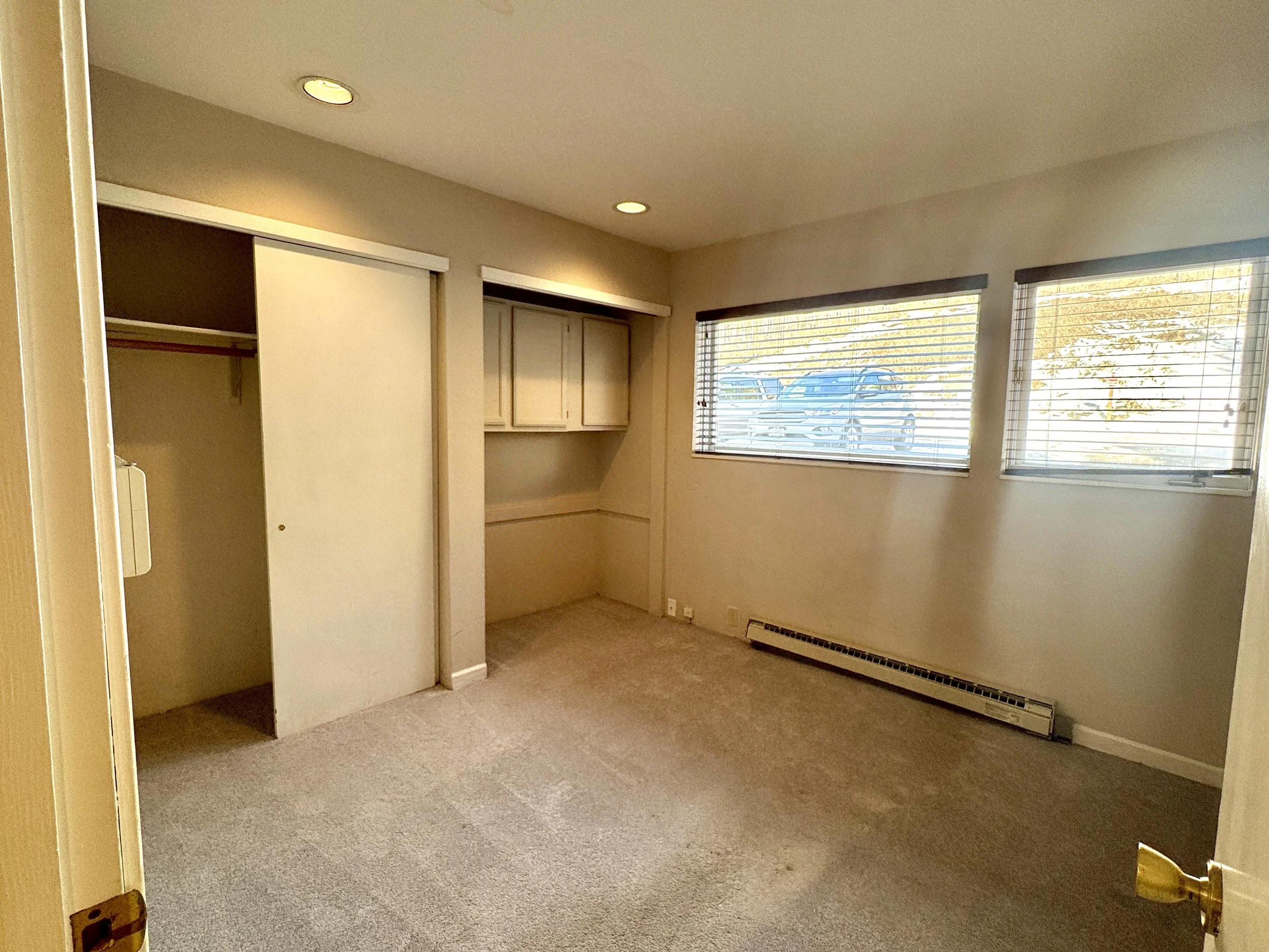 07 Second Bed 02.jpg