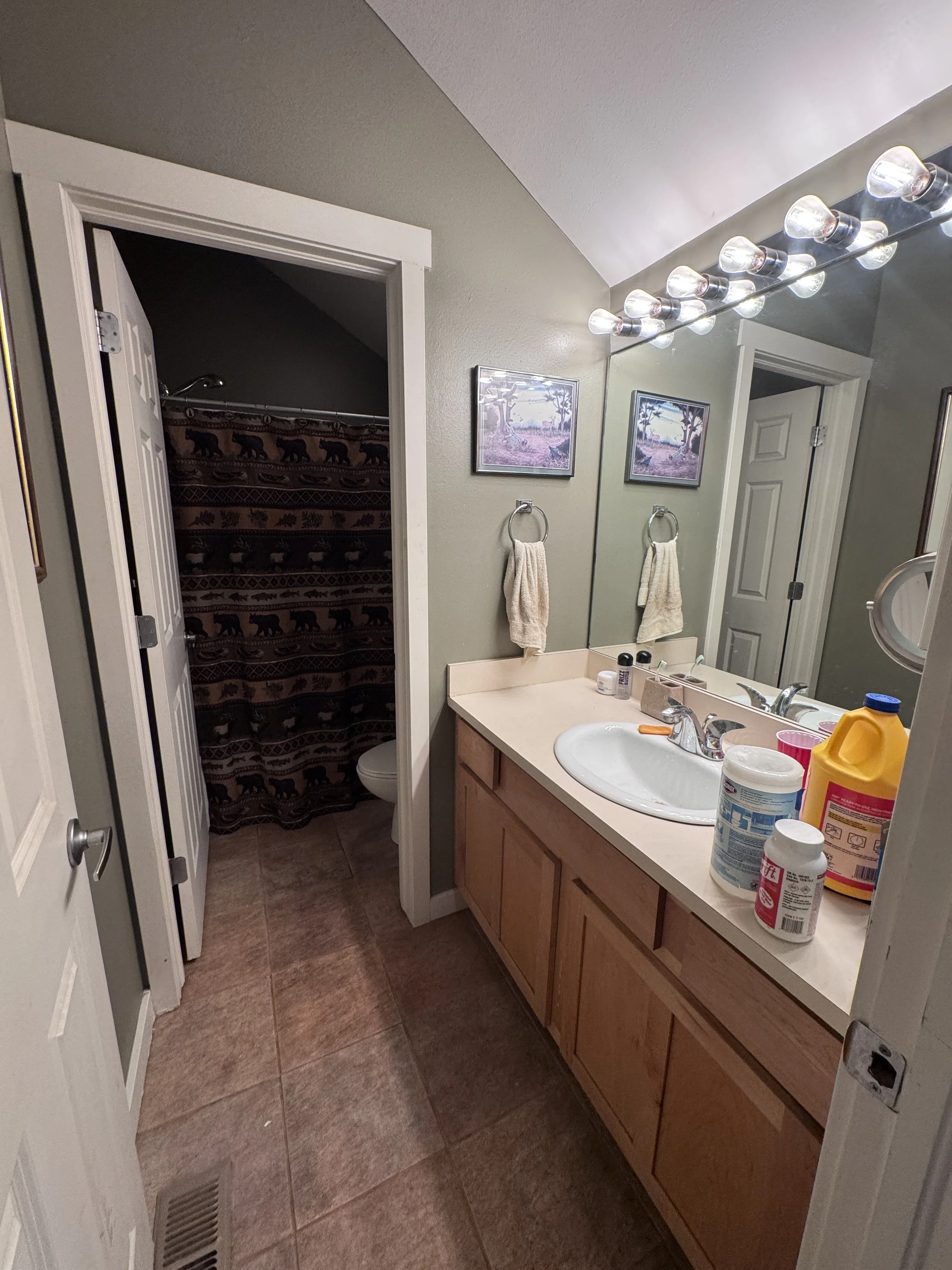 09 Bath 01.jpg