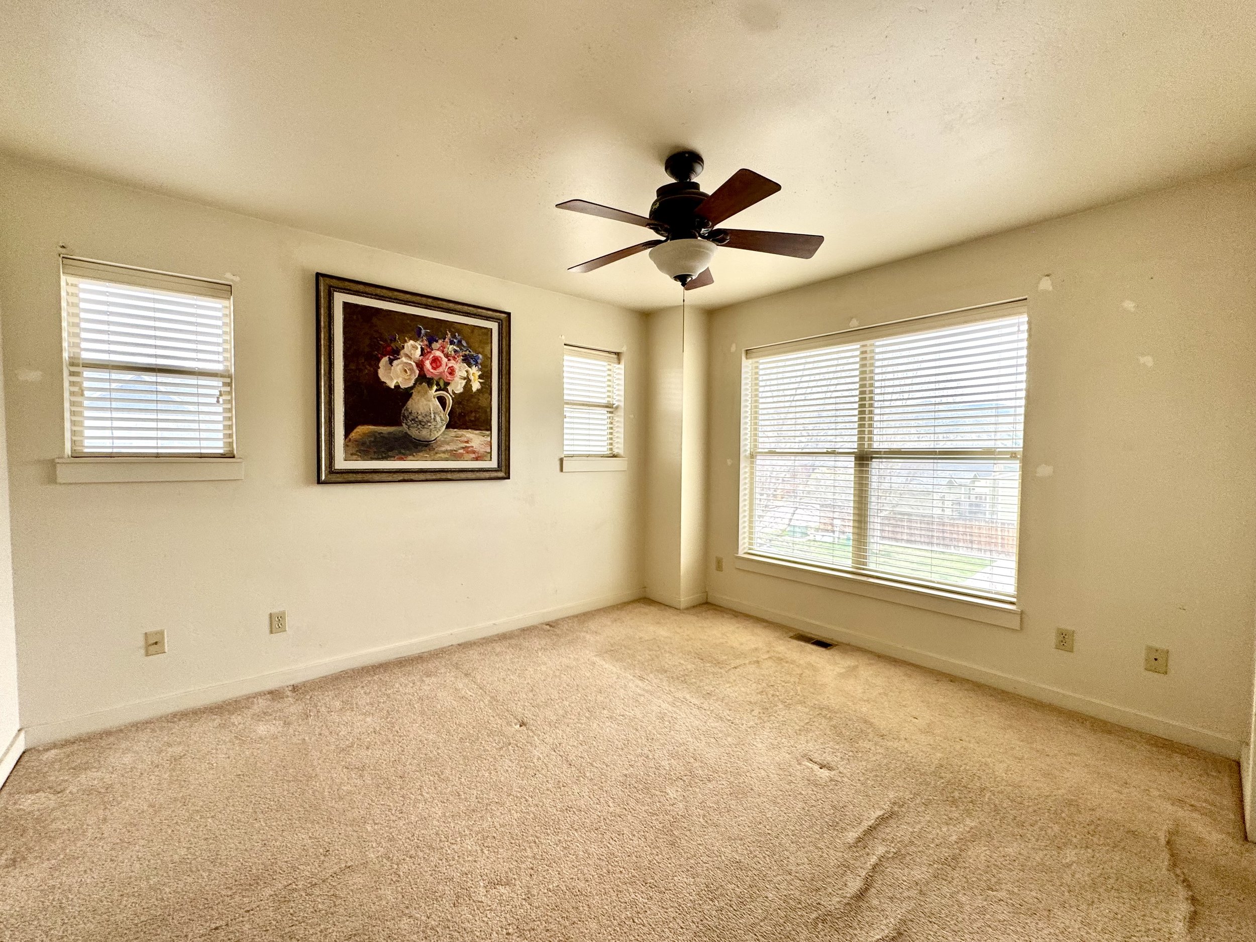 06 95 Silver Second Bedroom 01.jpg