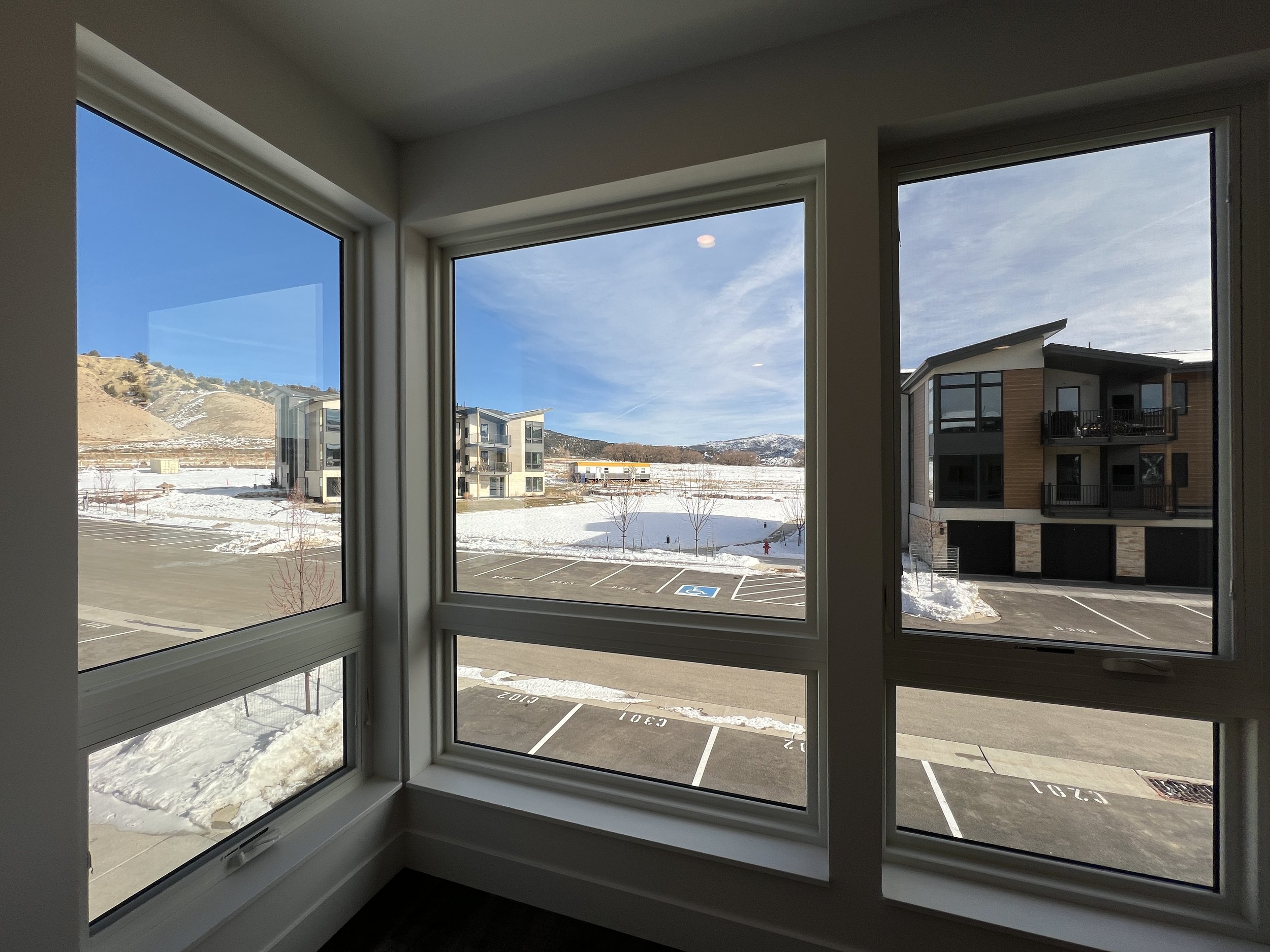 05 C201 Living Windows.jpg