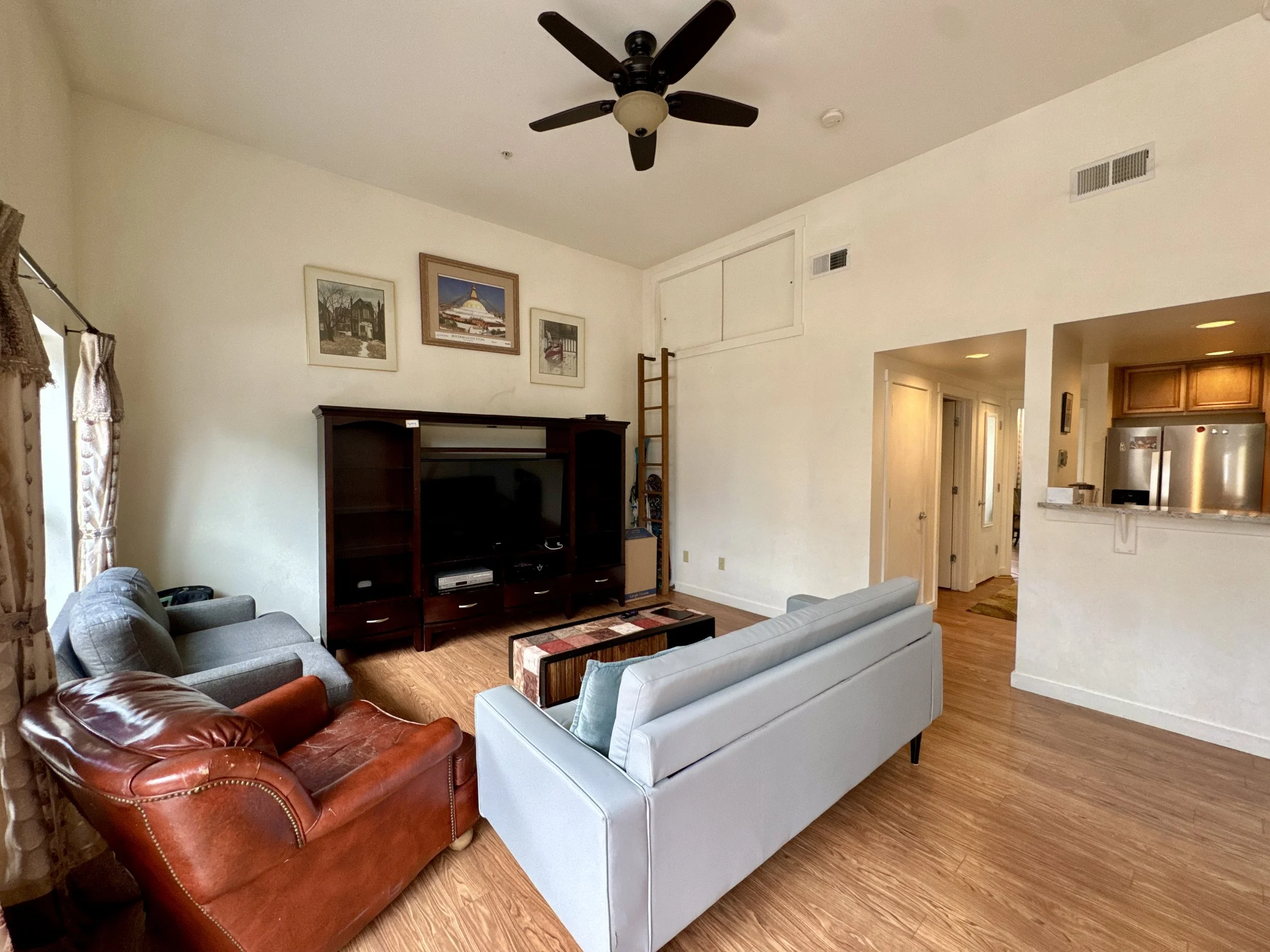 02 Great Room 03.jpg