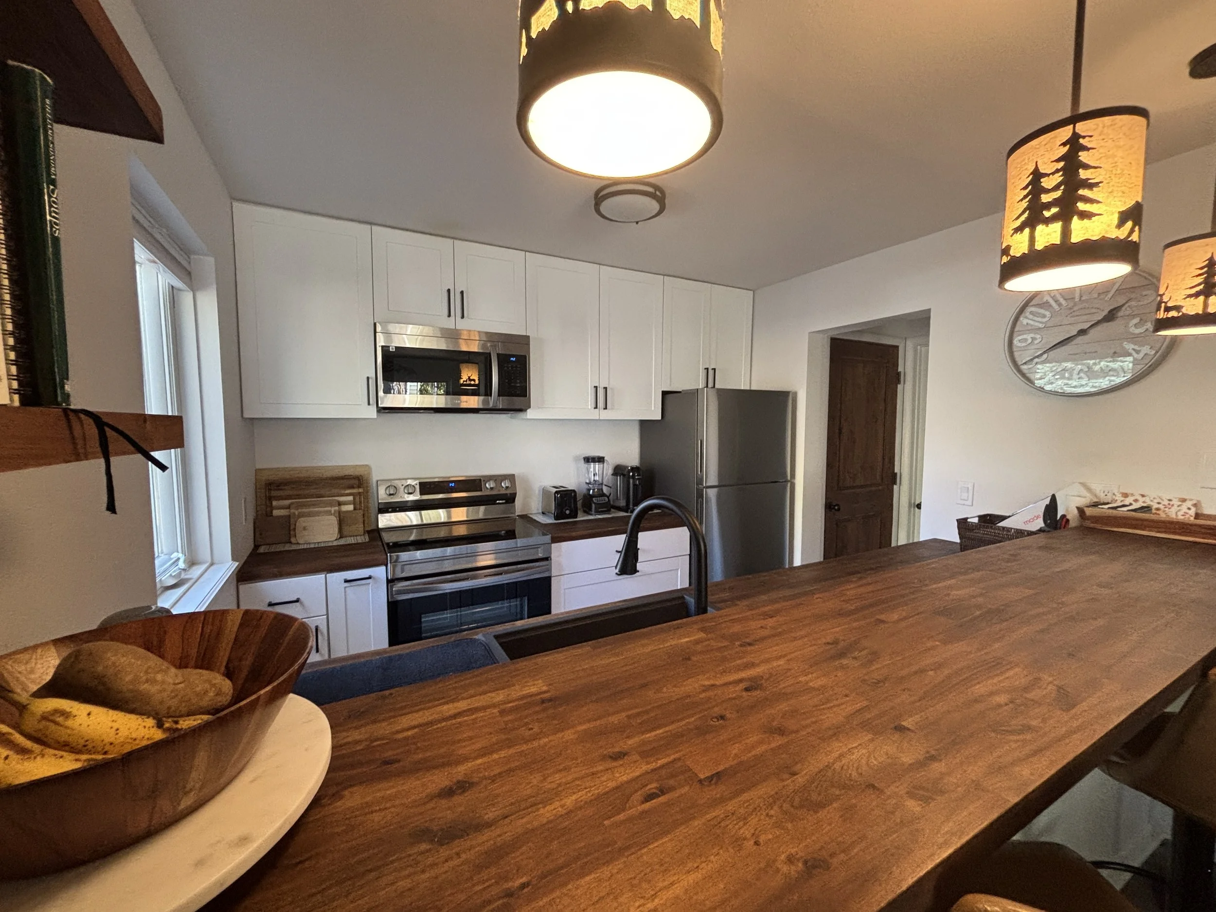 03 Kitchen 01.jpg