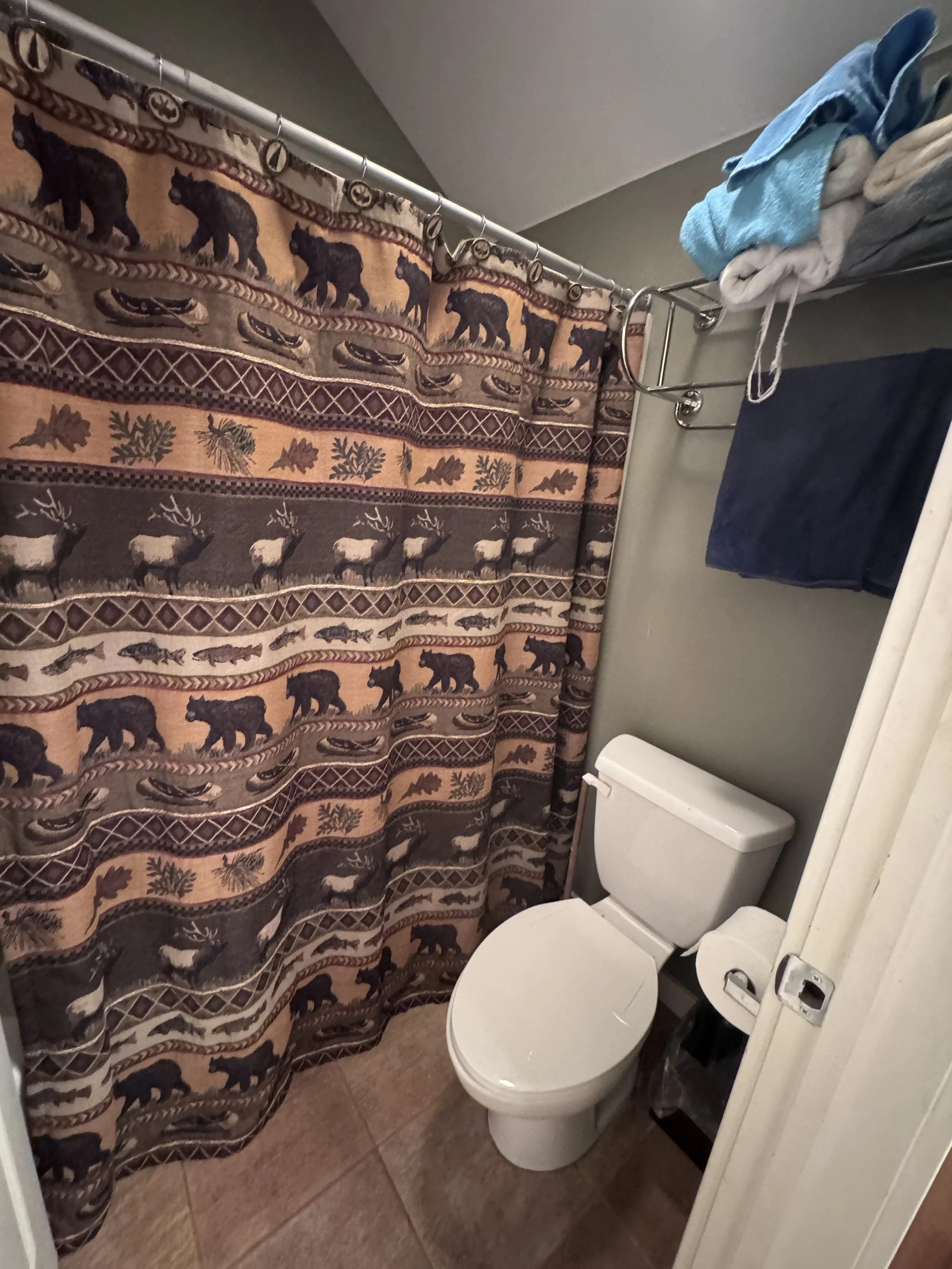 09 Bath 02.jpg