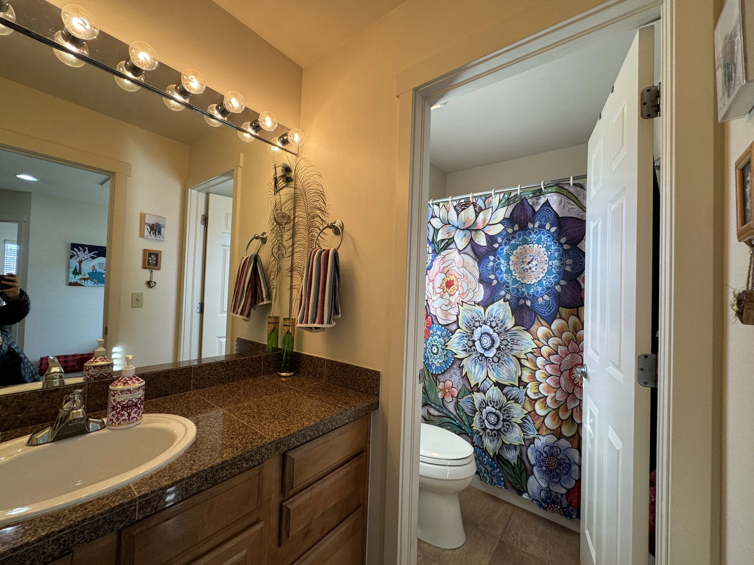 11 Bathroom Two 01.JPG