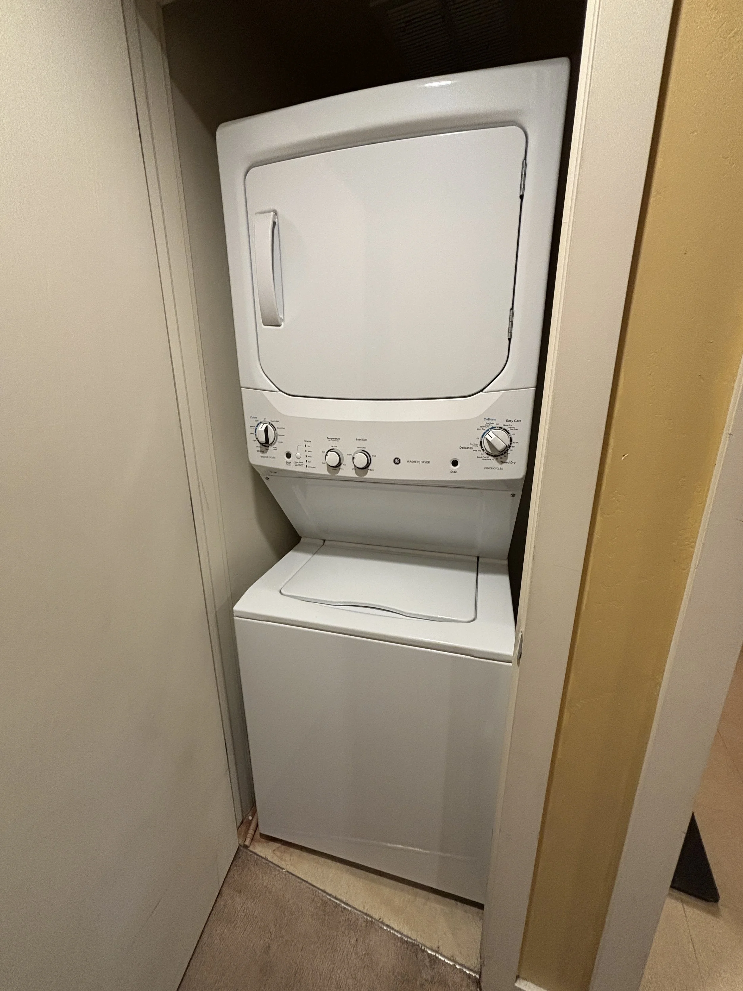 07 Laundry 01.JPG